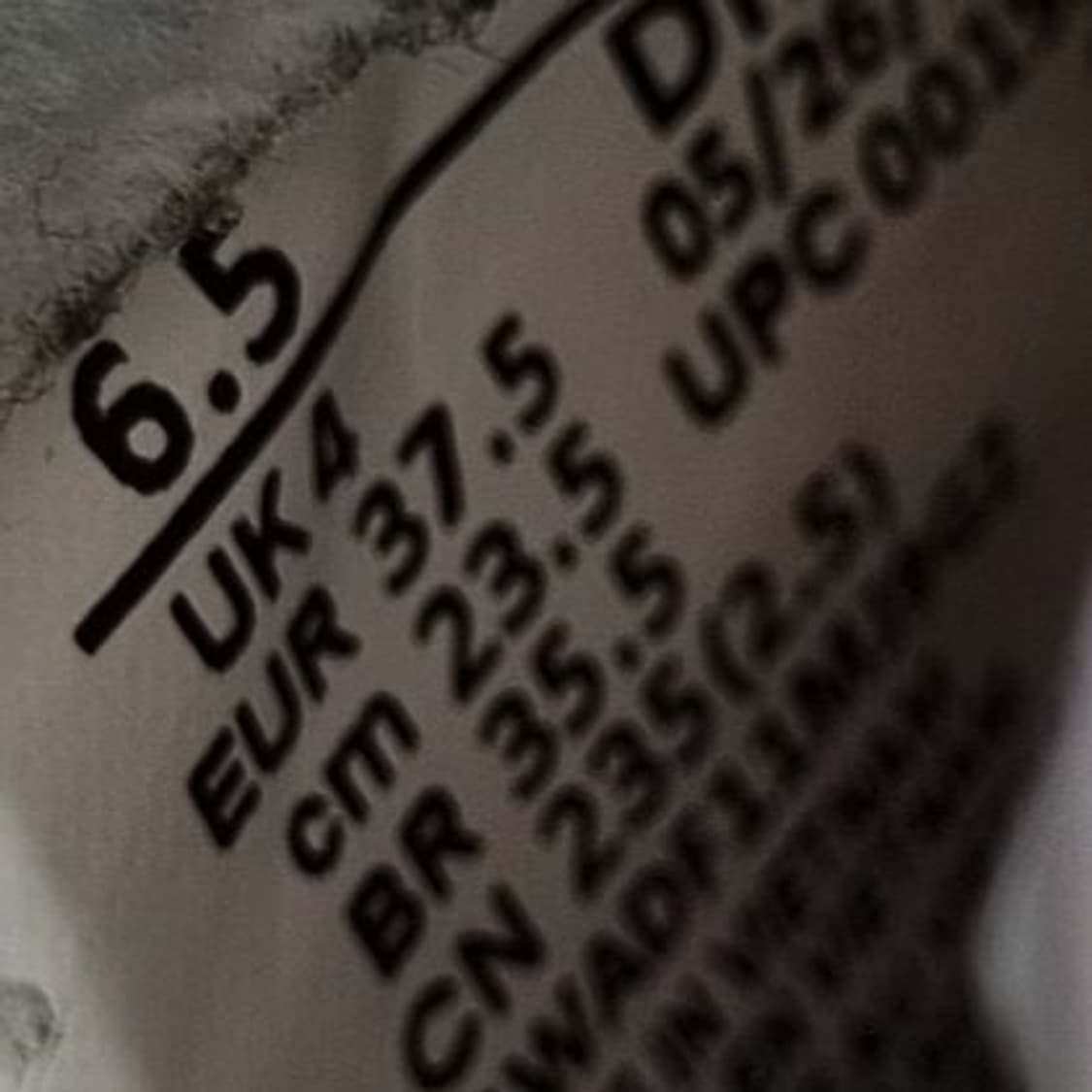 나이키 에어맥스 프리데이 여성운동화 235. 상품이미지6