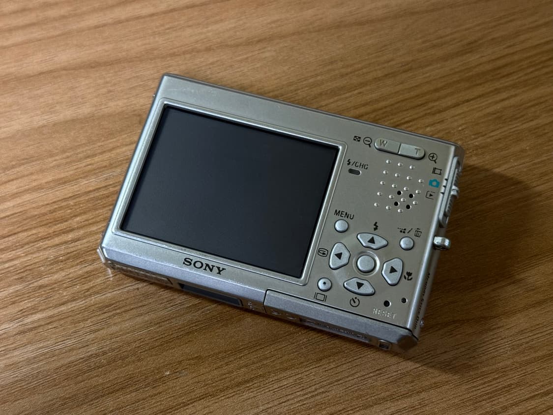 소니 사이버샷 DSC-T1 상품이미지3