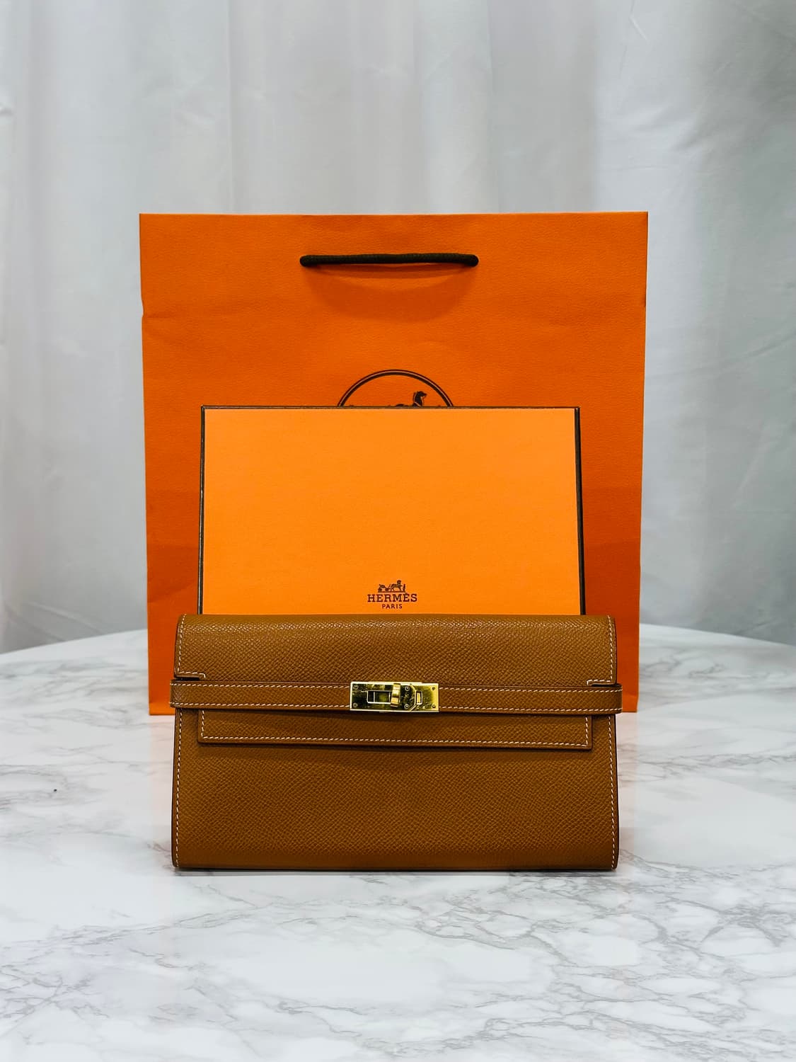 에르메스 켈리 금장 장지갑 상품이미지1