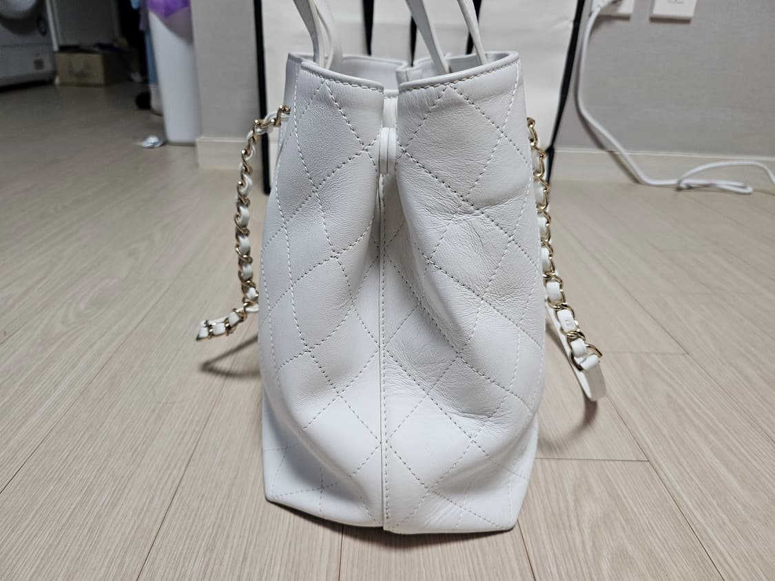 샤넬 퀠팅 시즌백 상품이미지4