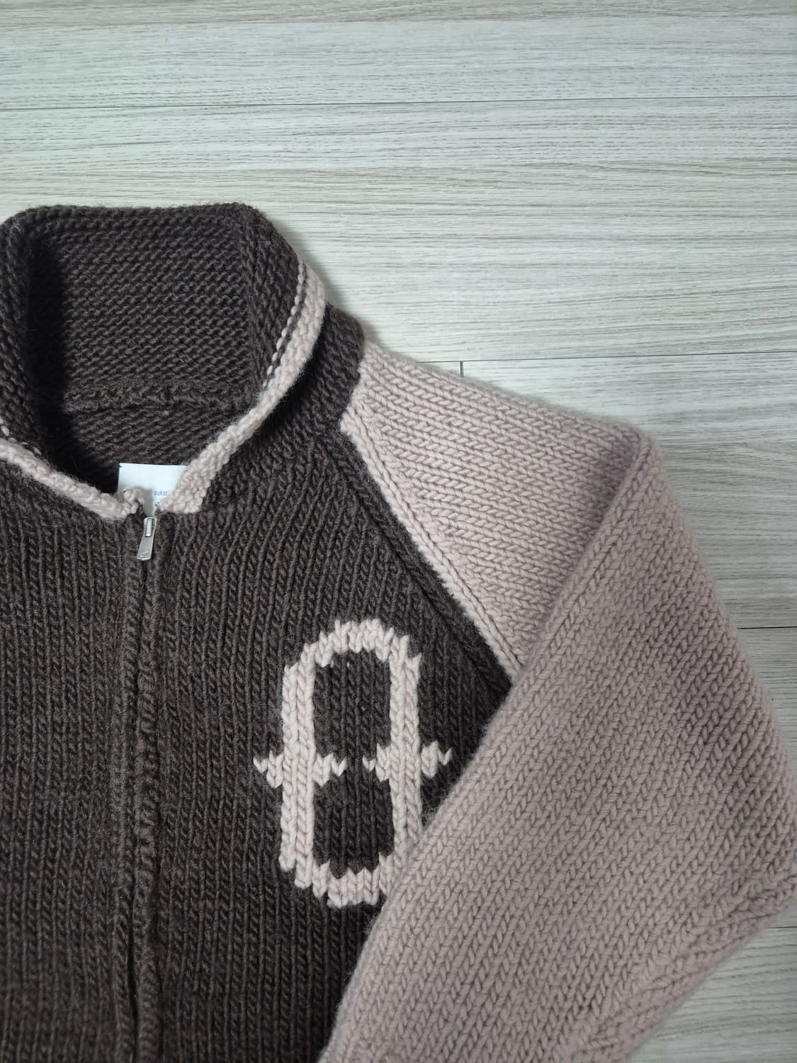 아워셀브스 25fw 코위찬 가디건 상품이미지2