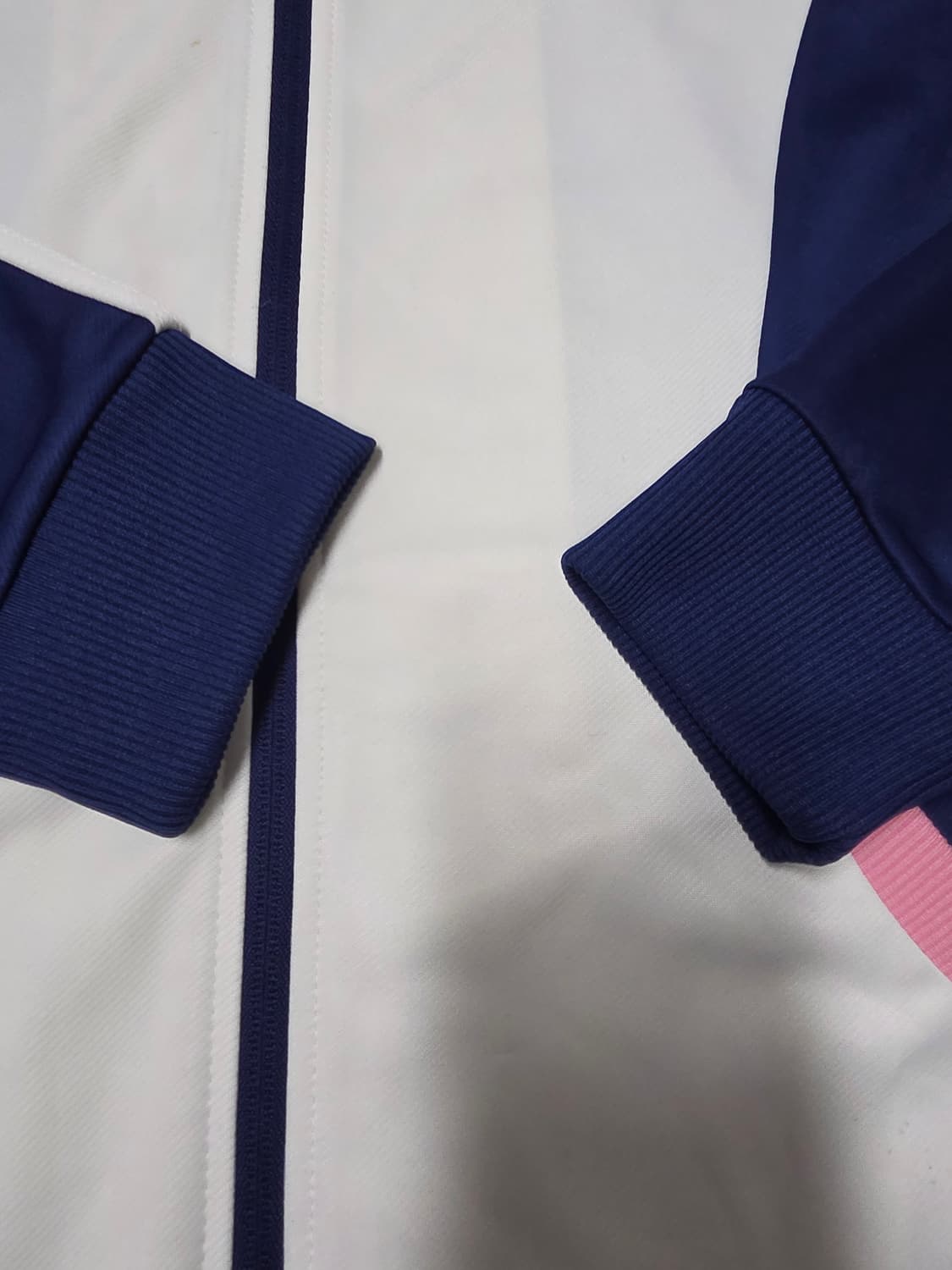 아디다스 베이지 핑크 네이비 여성 져지 백포인트 센스있는 라인배색 M 상품이미지3