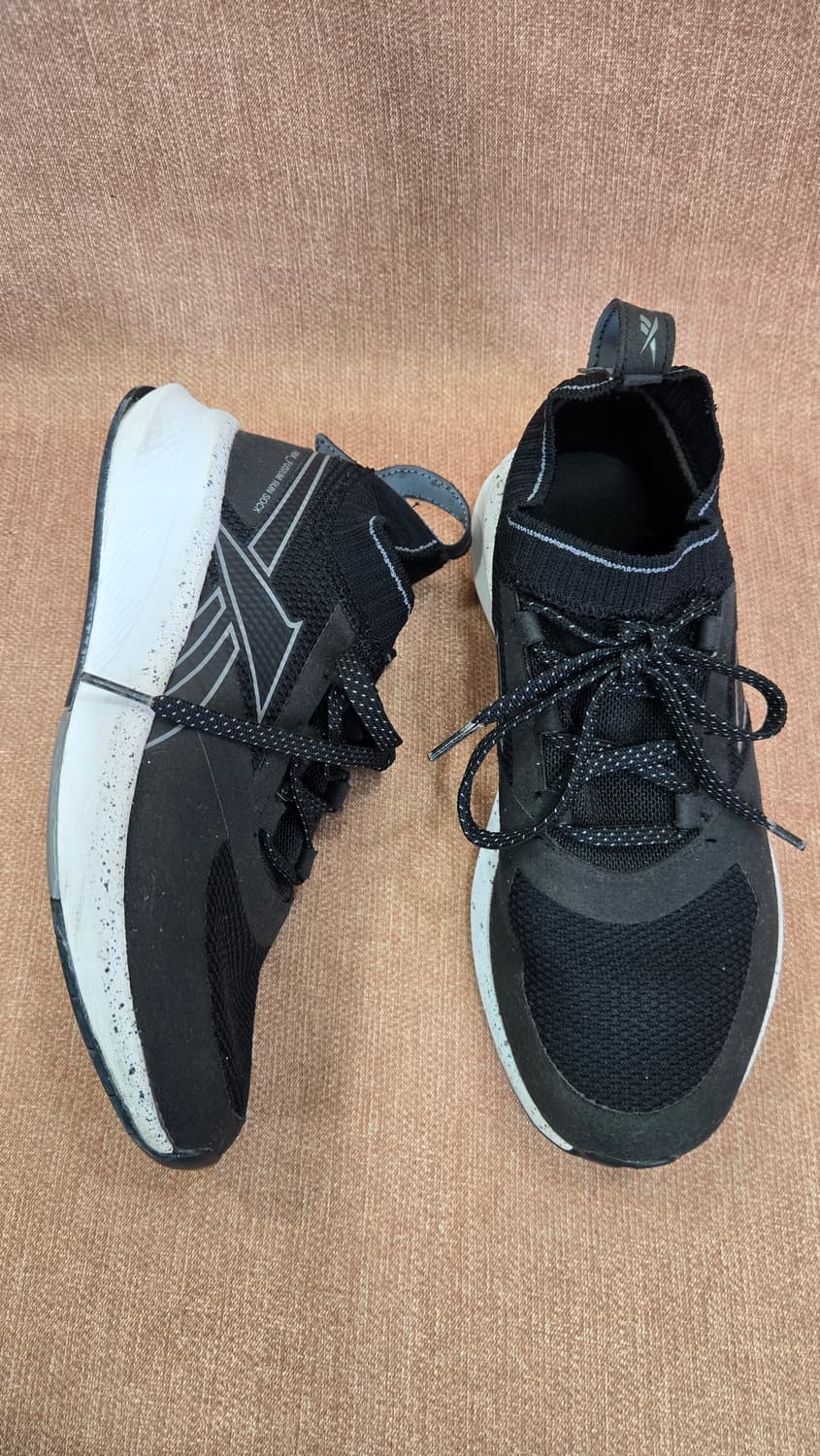 리복 런닝화 240mm 검정색 상품이미지1