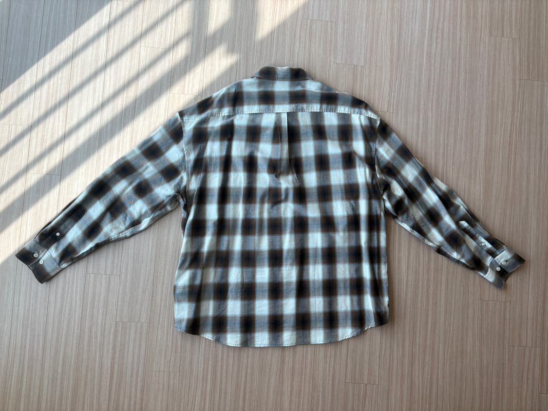 에잇세컨즈 옴브레 체크 셔츠, 옴브레 오버핏 체크 셔츠 105 상품이미지3