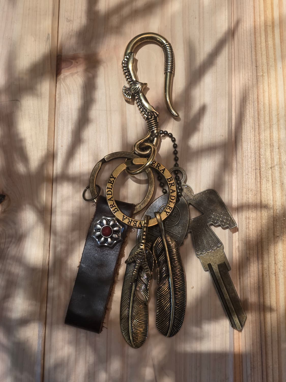 3cross gold brass double wing  keyring 상품이미지2