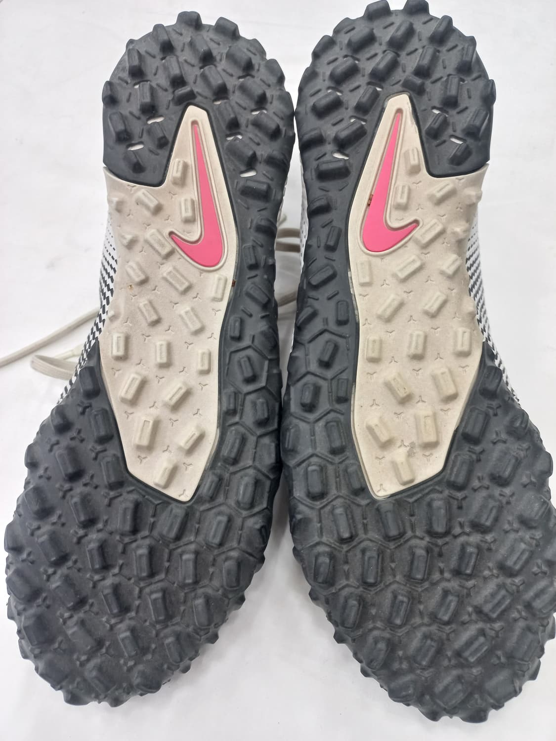 나이키 팬텀 GT 풋살화(250) 상품이미지4