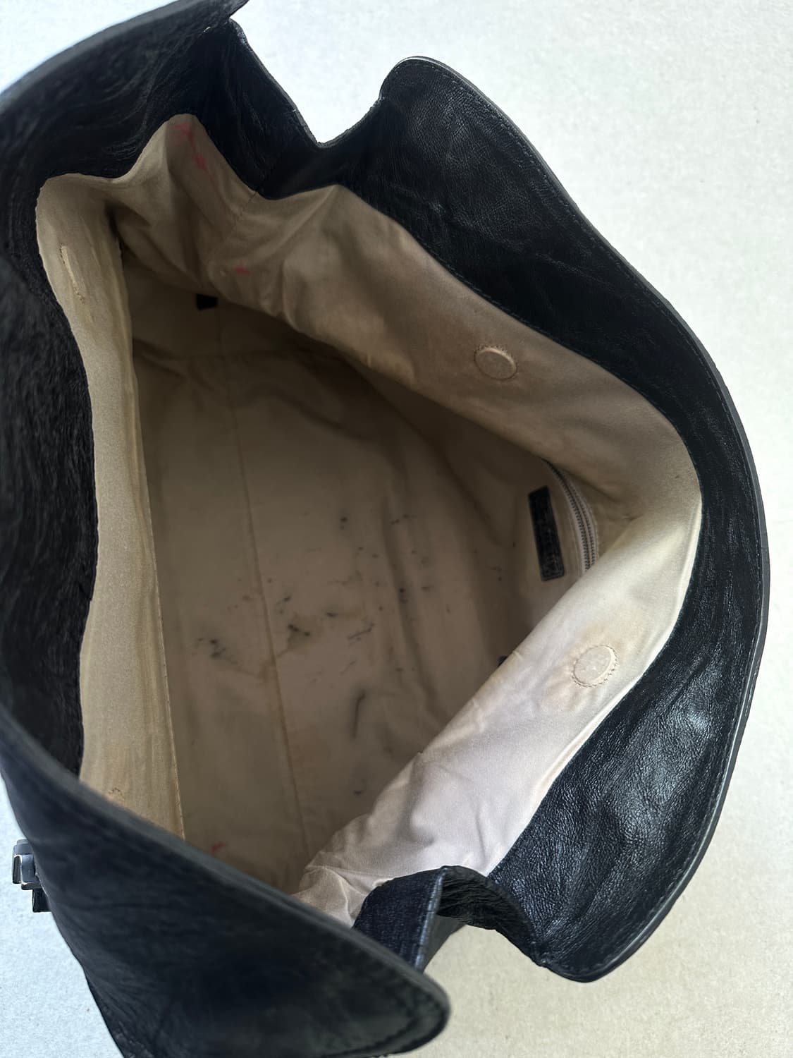 지방시 2000s 워시드 레더 사첼 보스턴백 상품이미지7