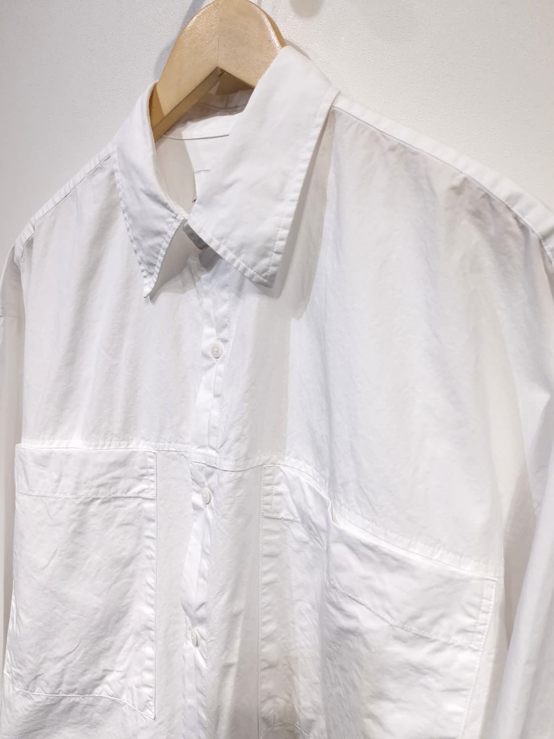 앳코너 AT CORNER 포켓 크롭 긴팔셔츠 상품이미지3