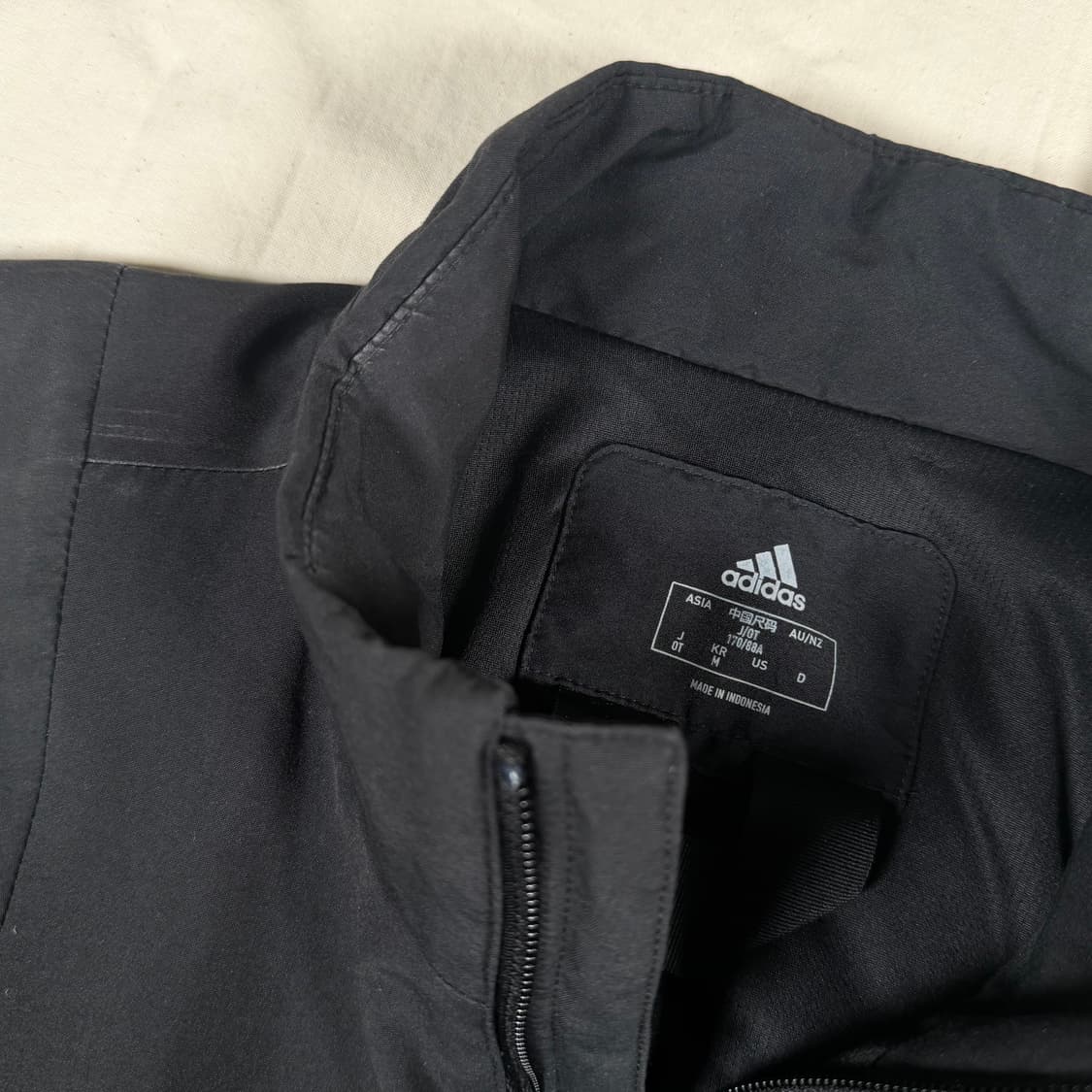 아디다스 여자 바람막이 자켓 상품이미지2