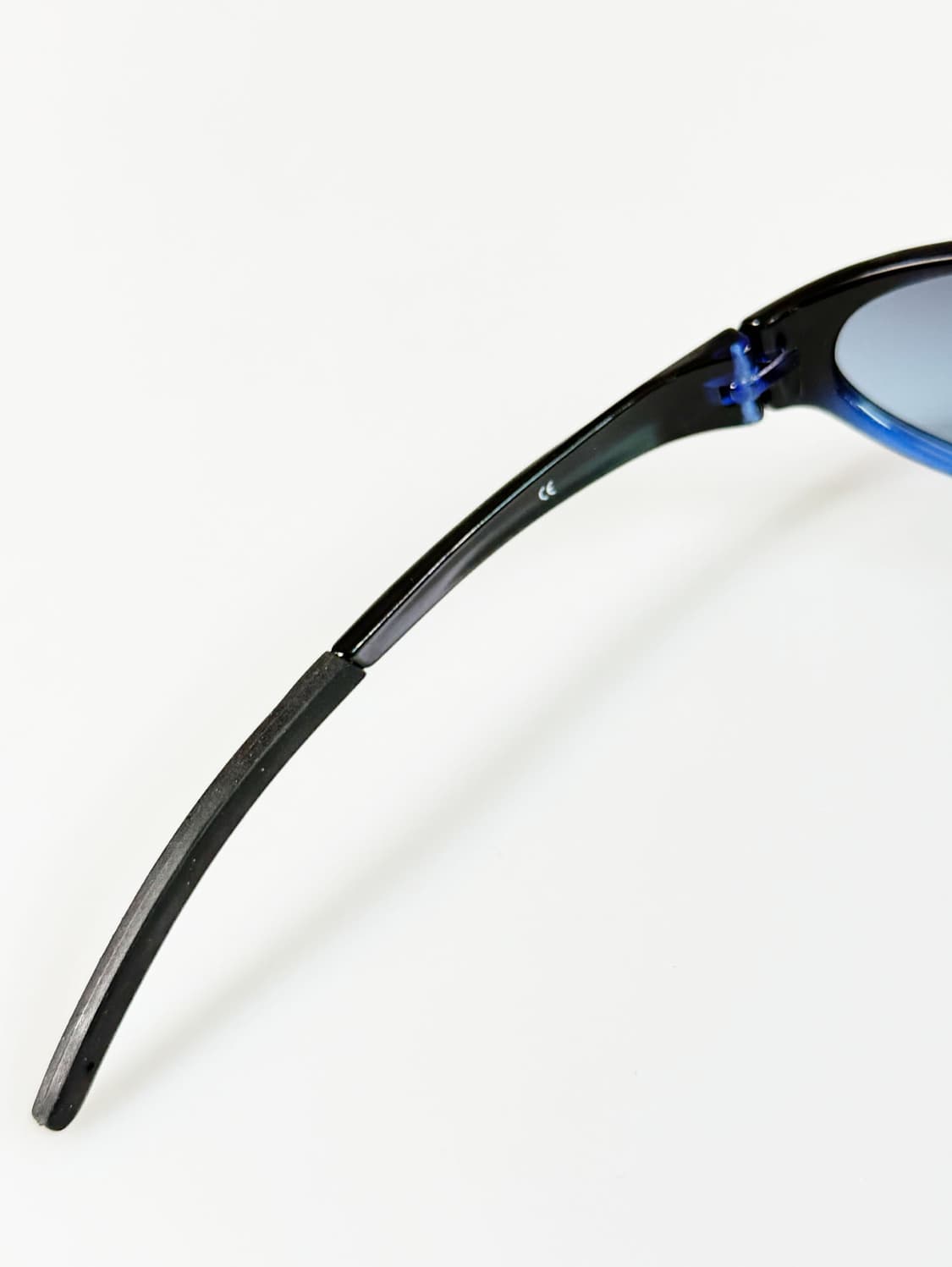 90s 블루 블랙 투톤 오벌 스포티 빈티지 틴트 선글라스 상품이미지7