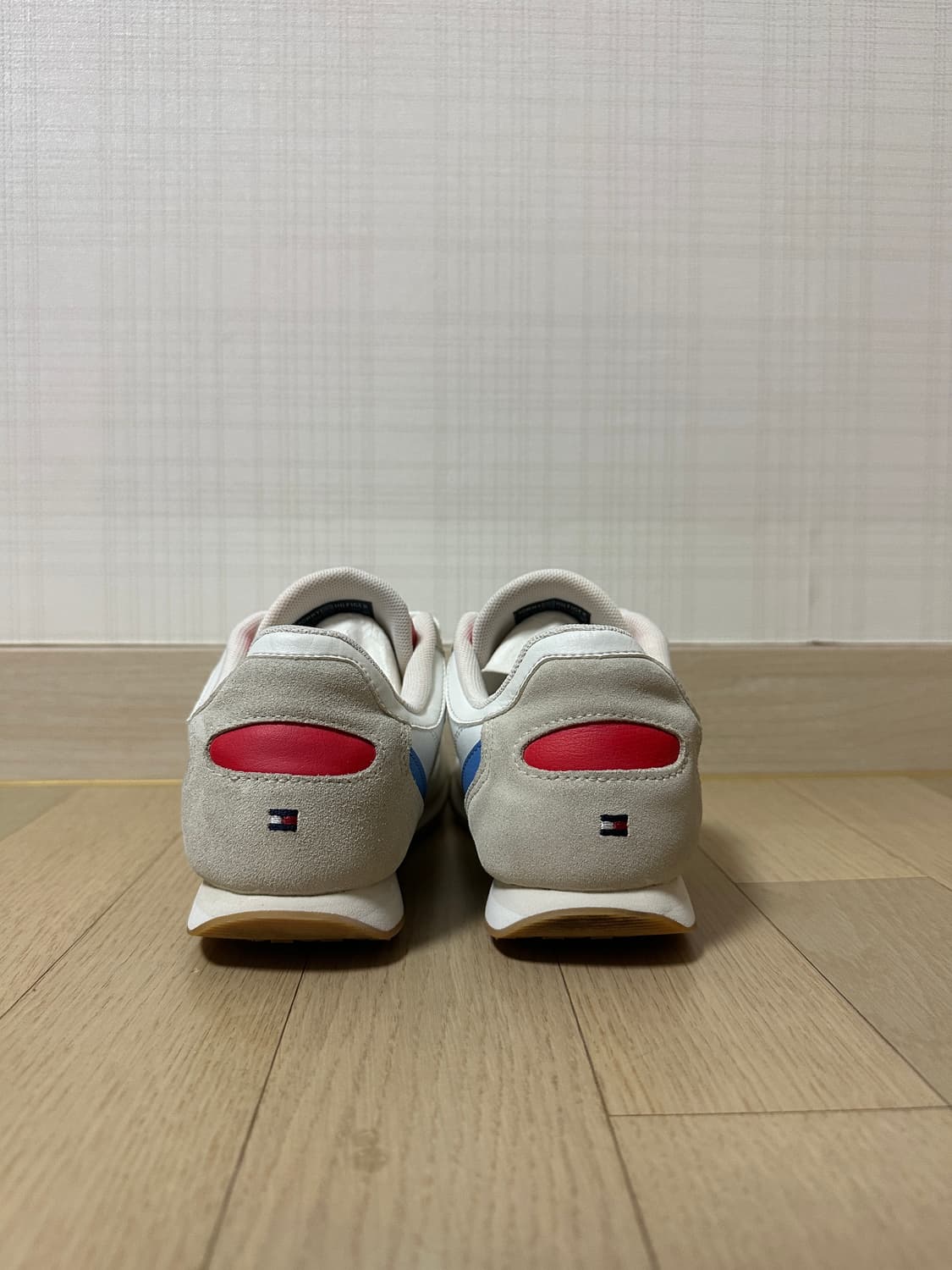 타미힐피거 피닉스 헤리티지 러너 스니커즈 235 상품이미지4