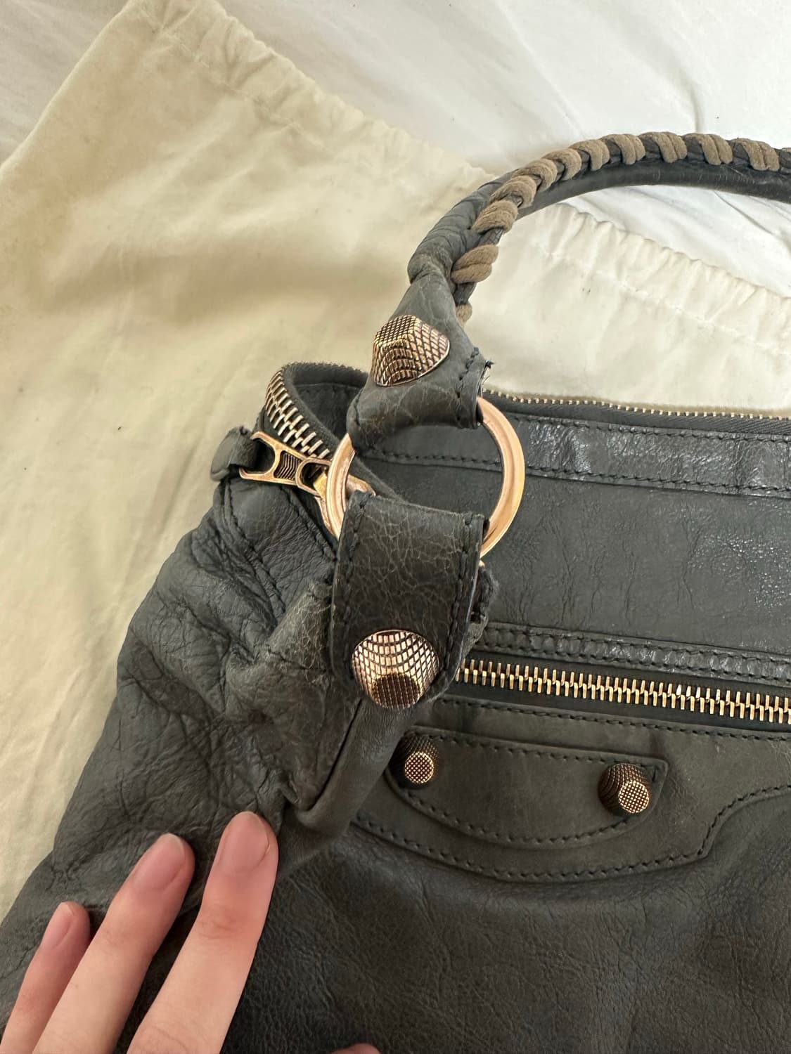 발렌시아가 모터 호보백 상품이미지7