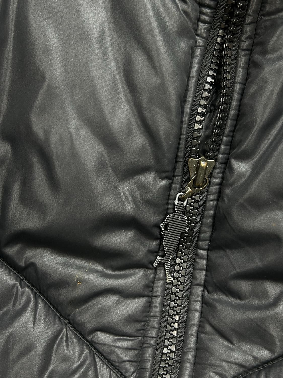 나이키 00s 블랙 유광 패딩 L 상품이미지9