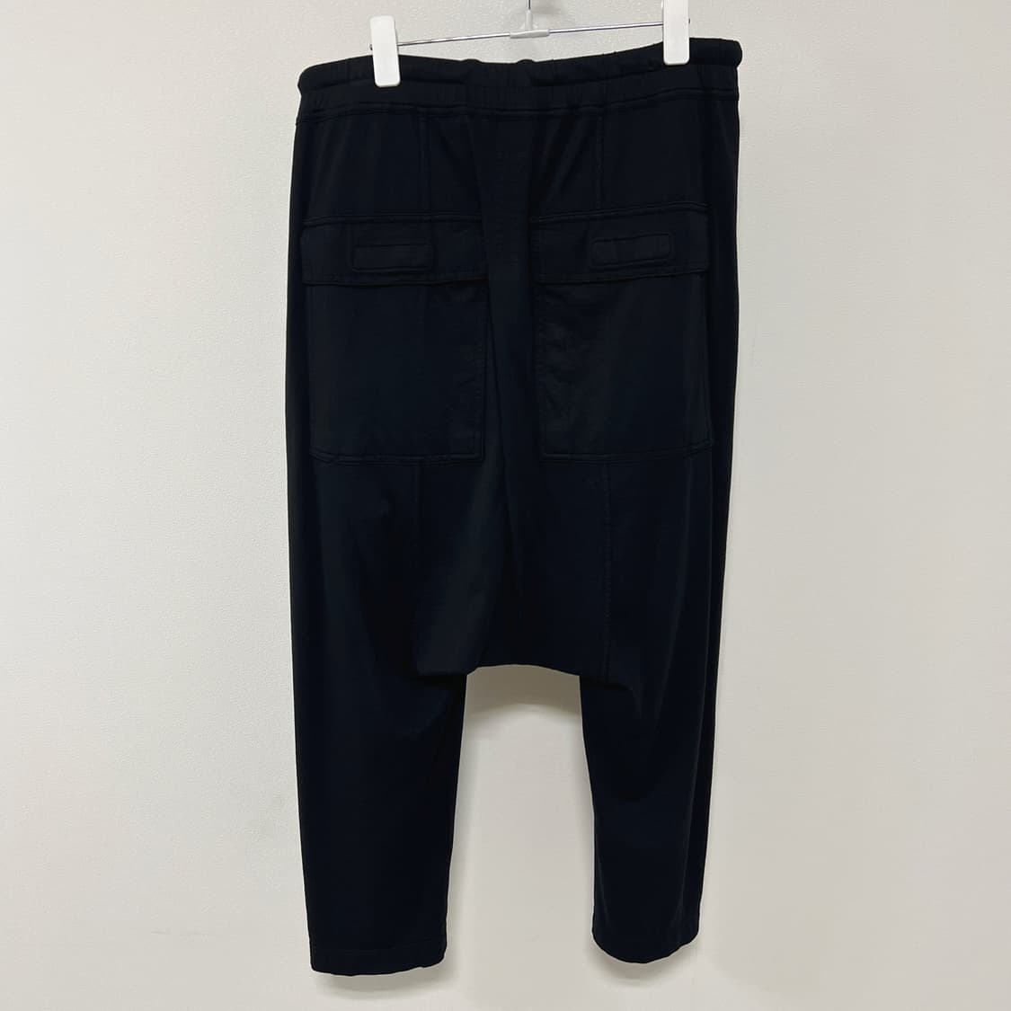 릭오웬스 18FW 다크쉐도우 드로우스트링 코튼 크롭 배기 팬츠 블랙 상품이미지4