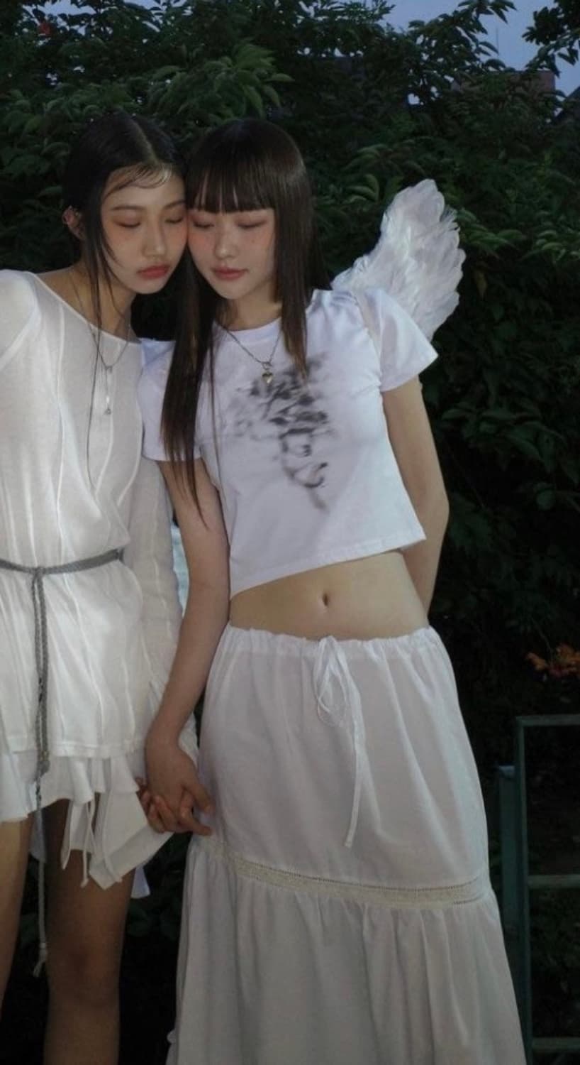 뉴얼린 클라우드 크롭 반팔 티셔츠 상품이미지1