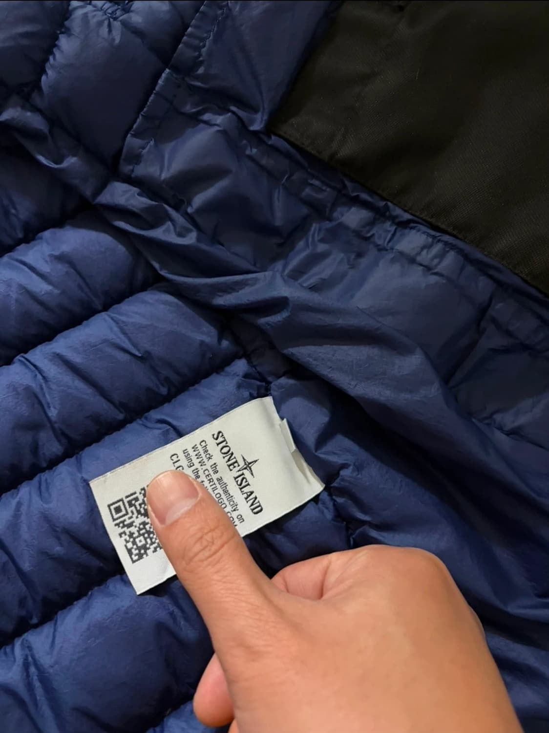 스톤아일랜드 마이크로 얀 다운 패딩 L 사이즈 상품이미지5