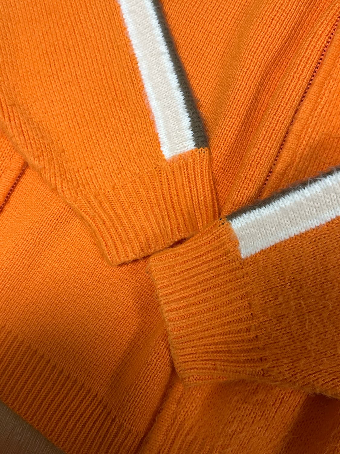 슈프림 23ss 스트라이프 집업 가디건 오렌지 라지 상품이미지3