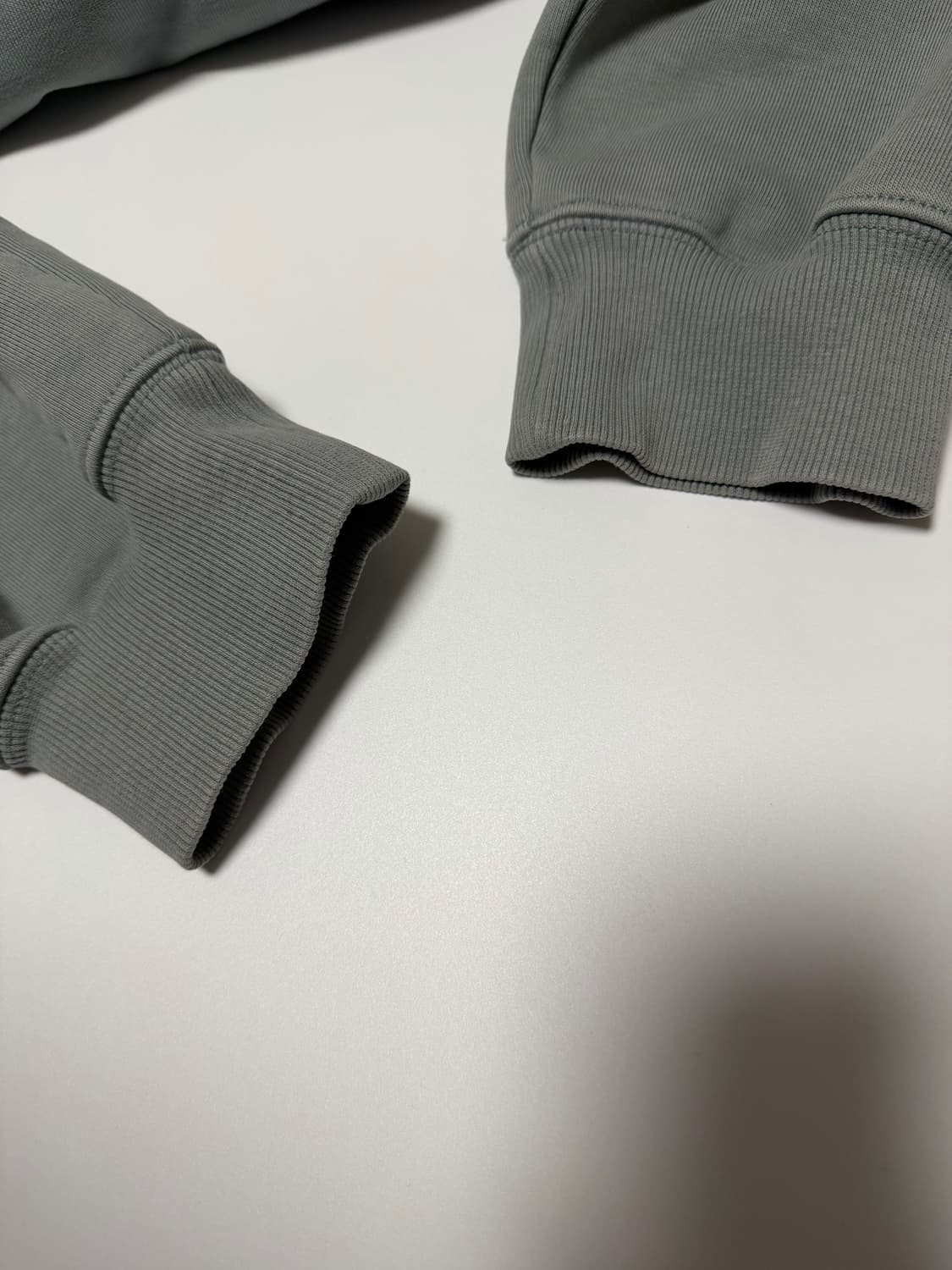 칼하트 후드티 상품이미지3