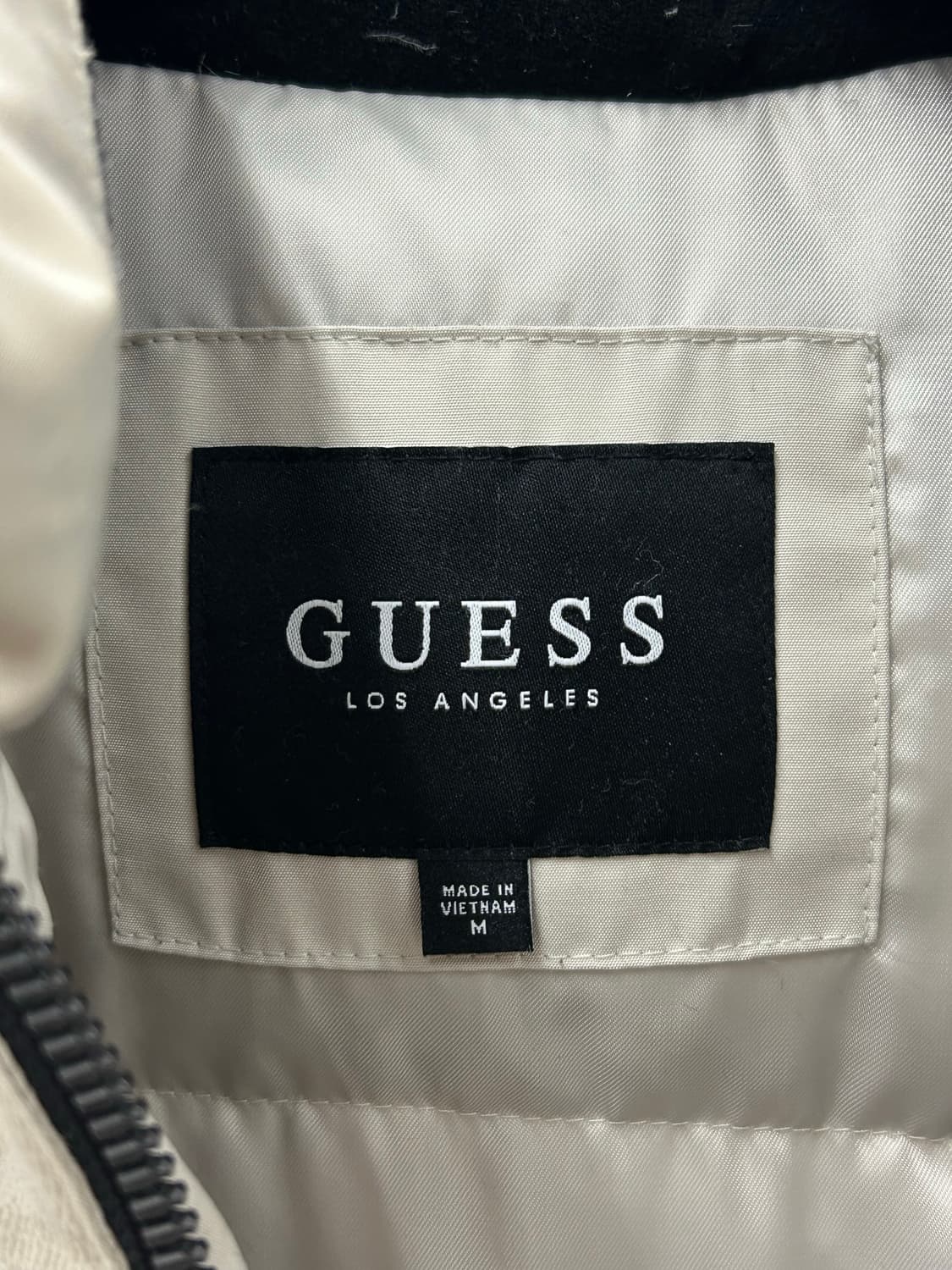 게스 화이트 덕다운 패딩 후드 점퍼 상품이미지6