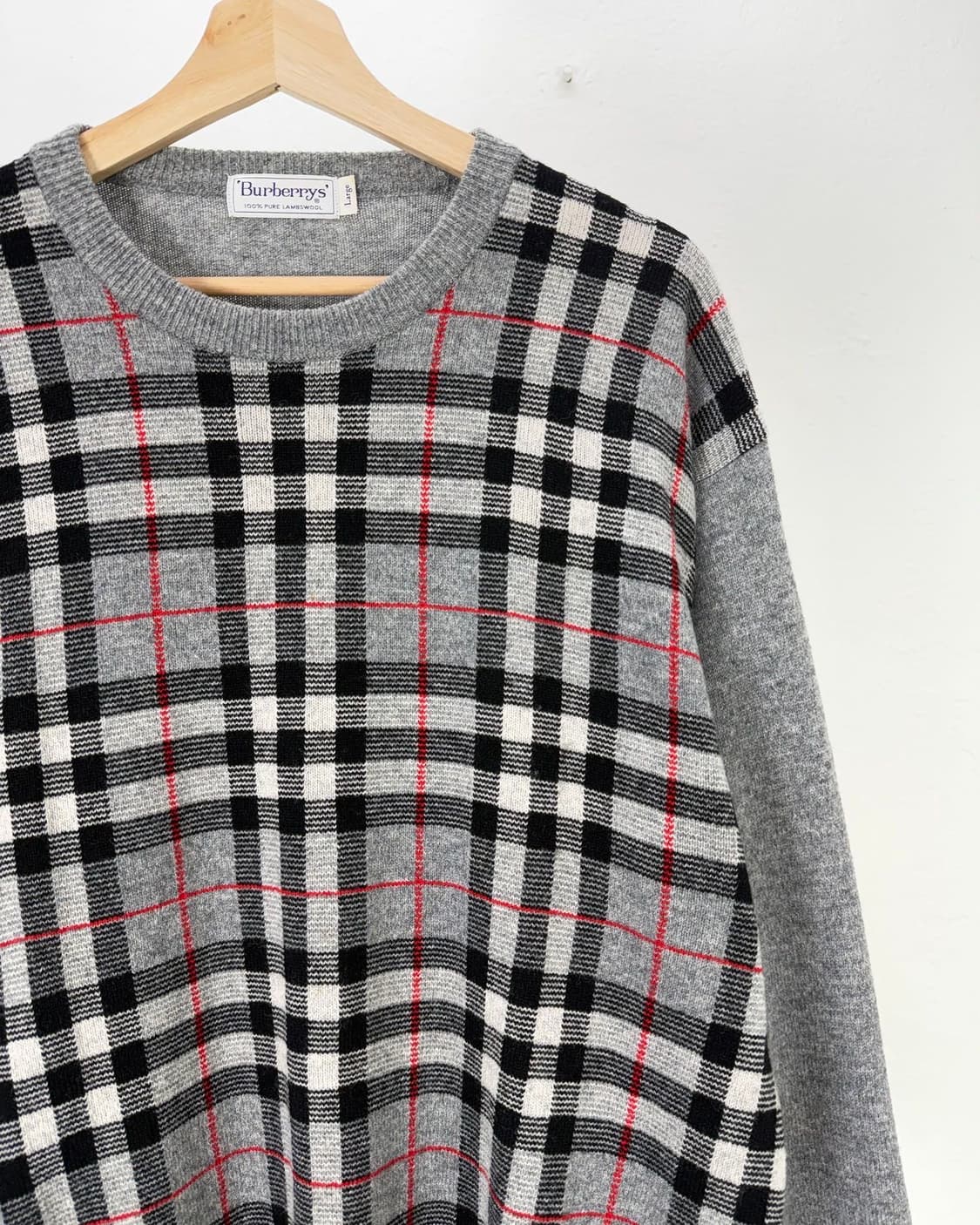 버버리 그레이 노바체크 램스울 라운드 니트 스웨터 상품이미지3