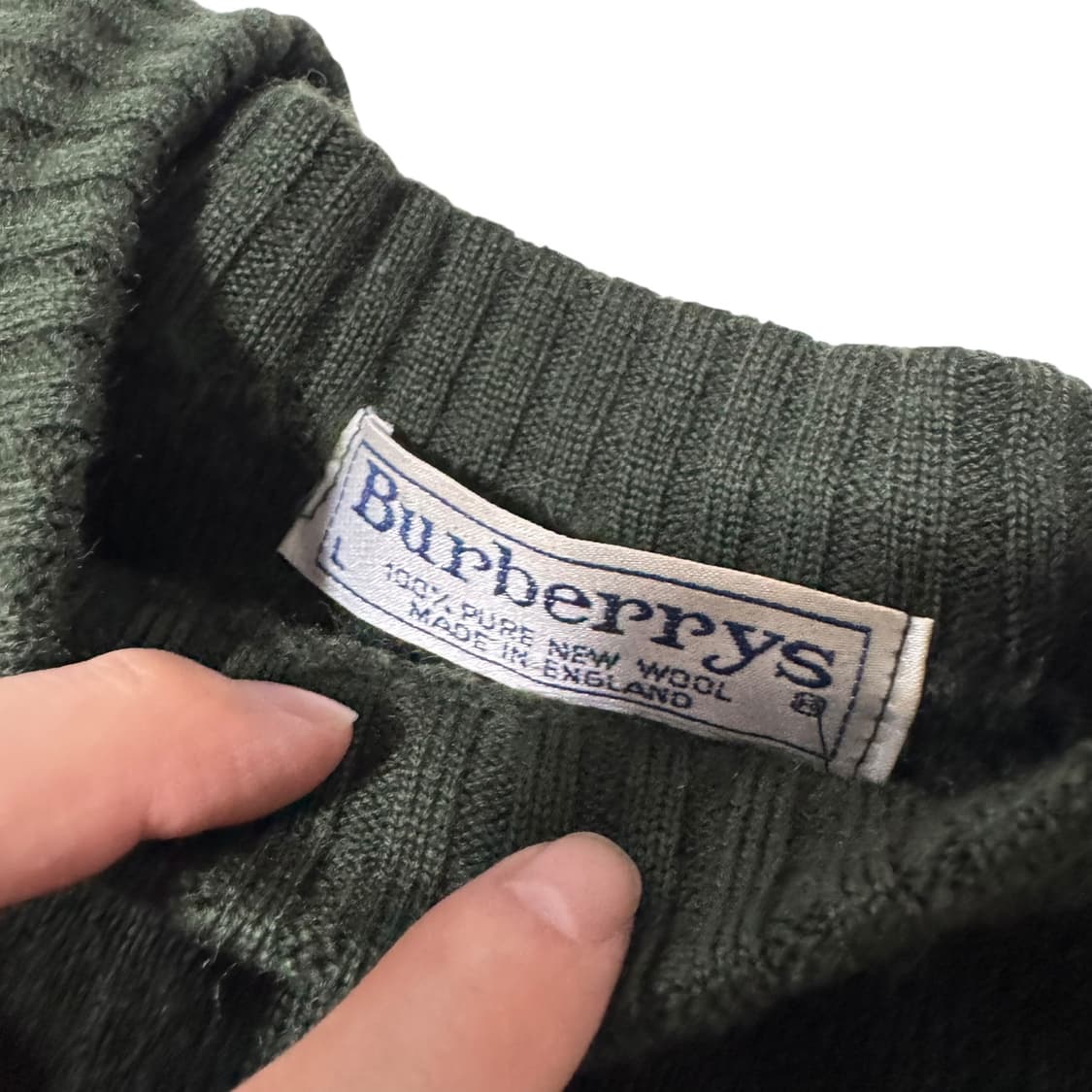 정품 버버리 딥그린 코만도 패치 니트 상품이미지5