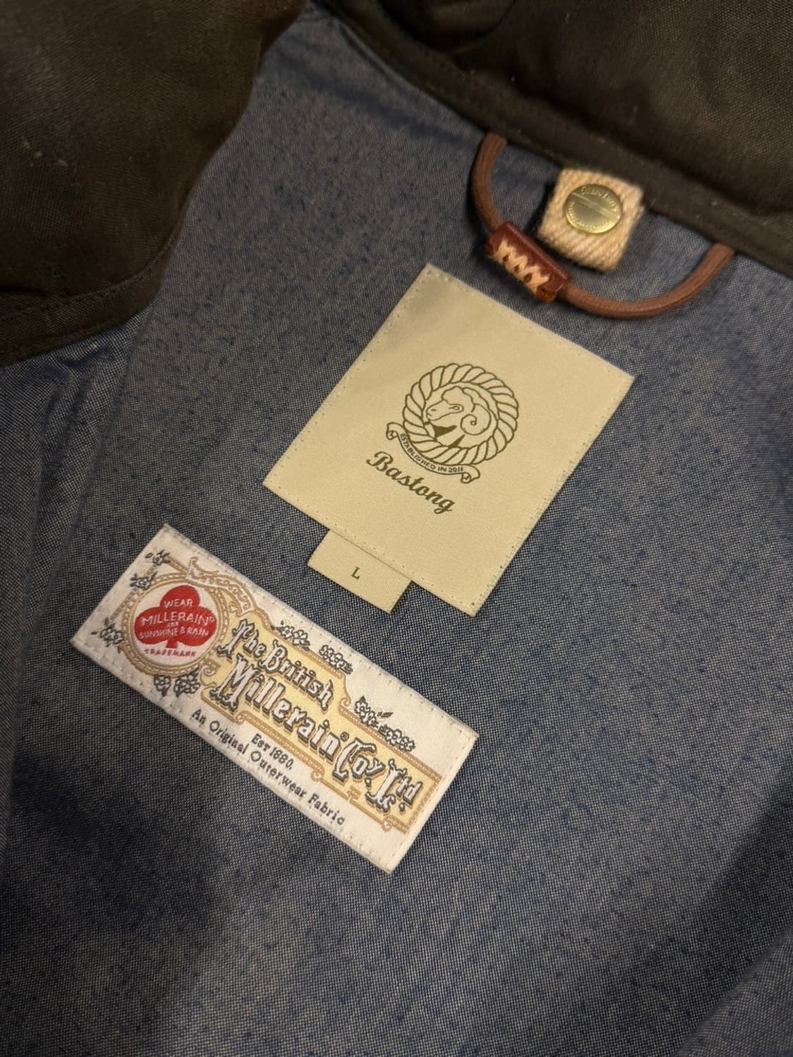 바스통 아웃도어 자켓 100 상품이미지8