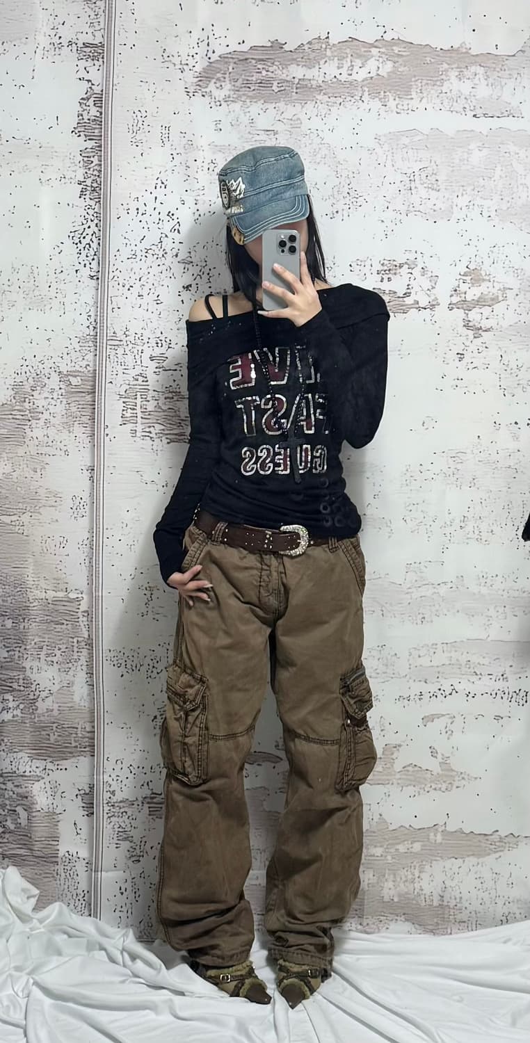 Brown Y2K cargo pants 상품이미지4