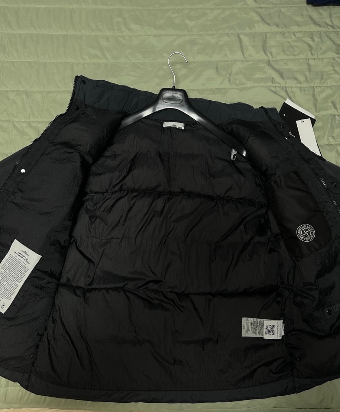 L]스톤아일랜드 크링클랩스 패딩 20fw 다크그레이 상품이미지5