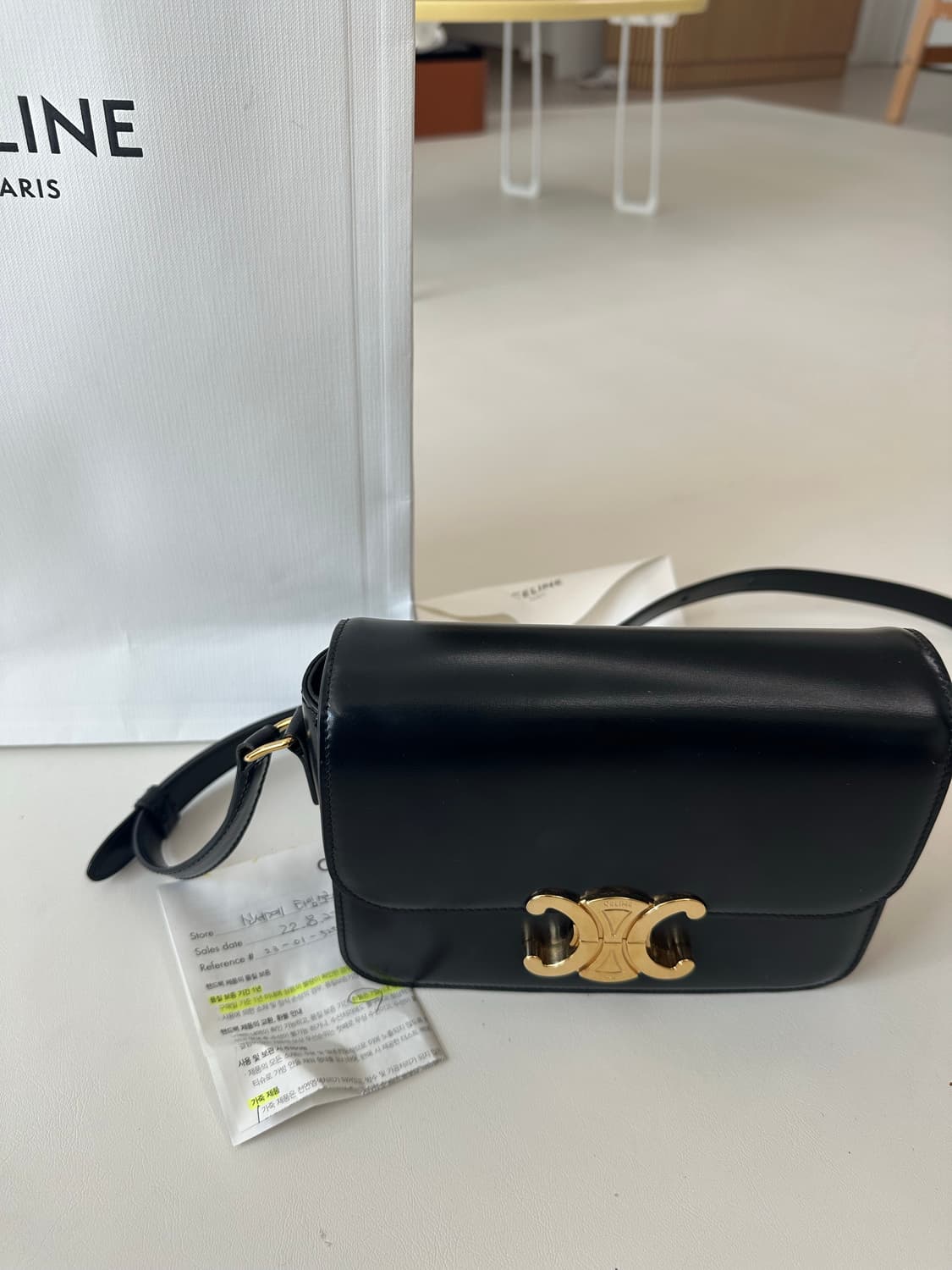 [os] 셀린느 틴 트리옹프 샤이니 카프스킨 상품이미지1