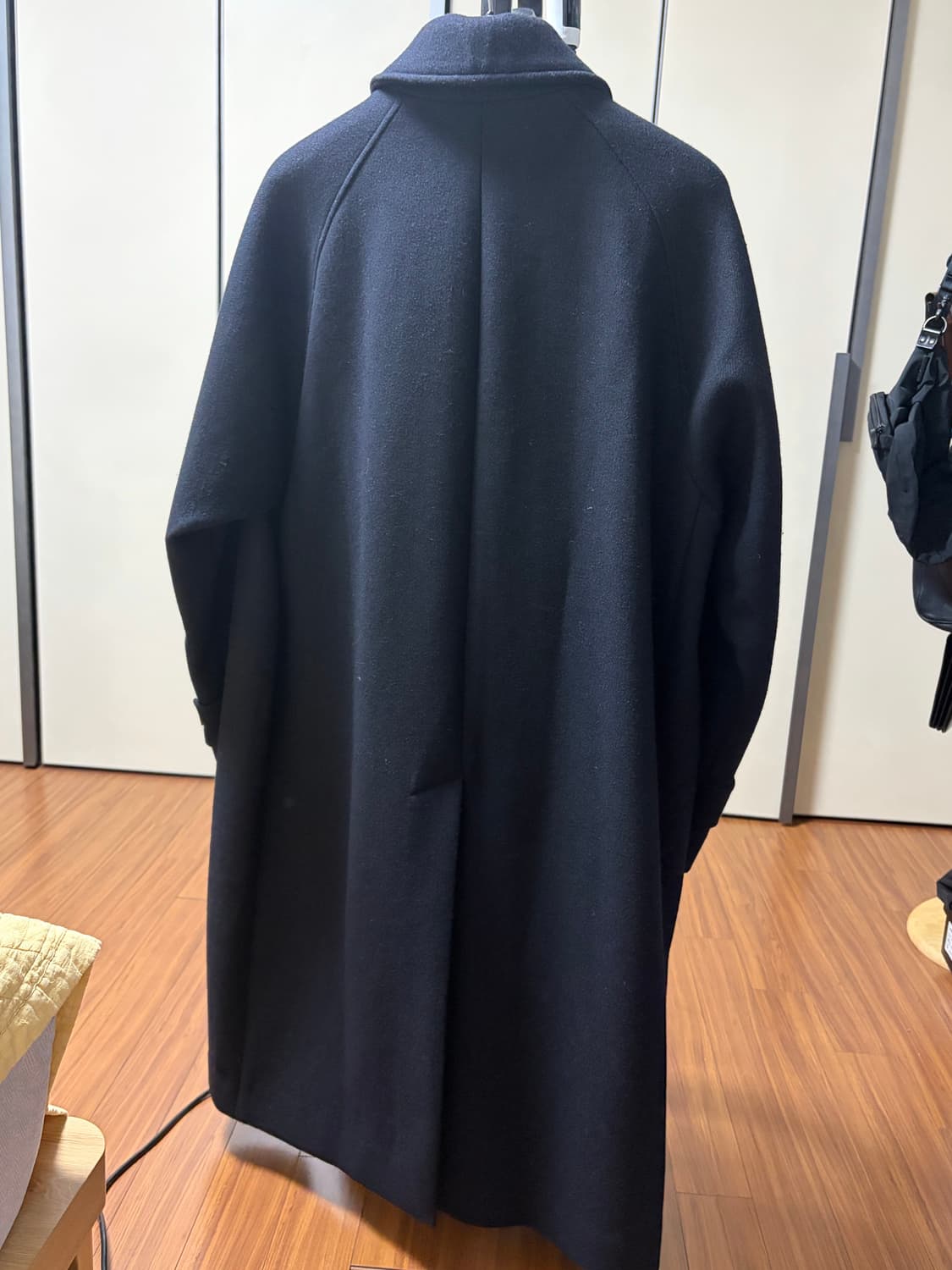 헤릴 블랙쉽 발마칸 코트 2사이즈 블랙네이비 상품이미지2