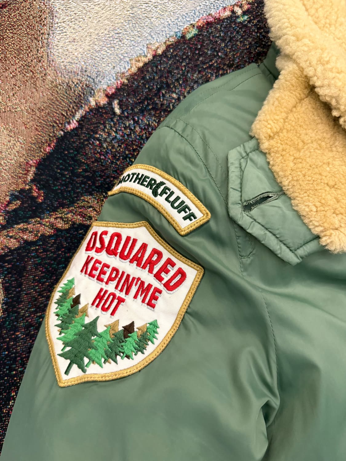 디스퀘어드 퍼킹 프리징 아카이브 패딩 (봉태규 착) 상품이미지3