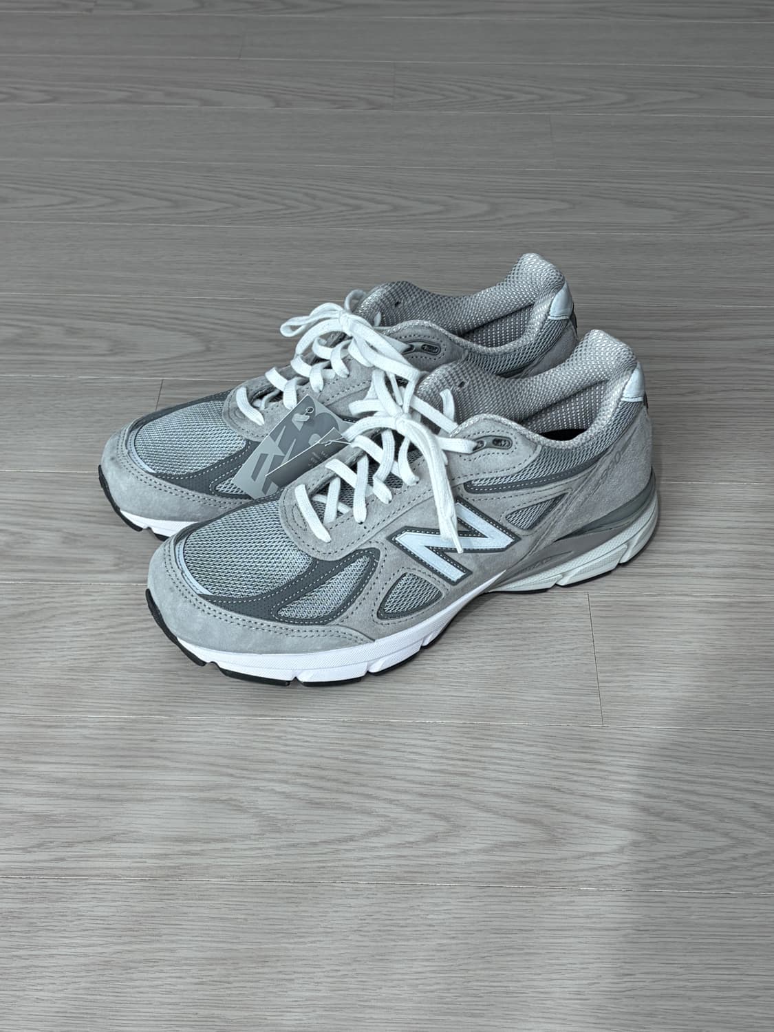 [270] 뉴발란스 990v4 그레이 새상품 상품이미지1