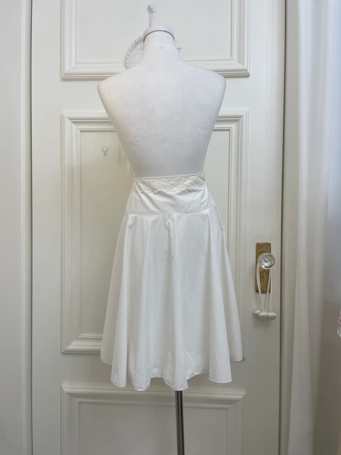 white waist lace point flare midi skirt 상품이미지3