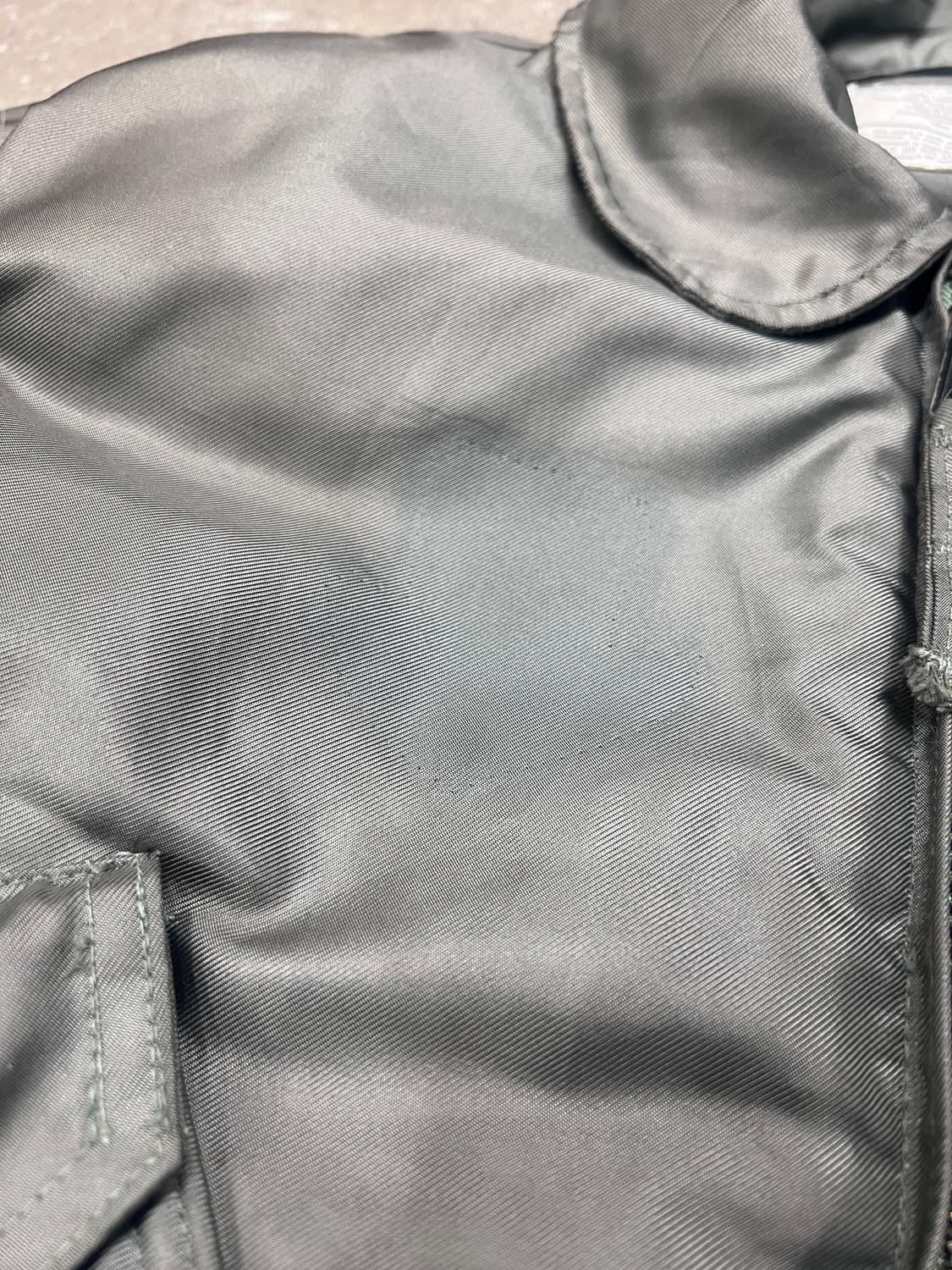 알파 인더스트리 CWU-45/P 플라이트 자켓 상품이미지7