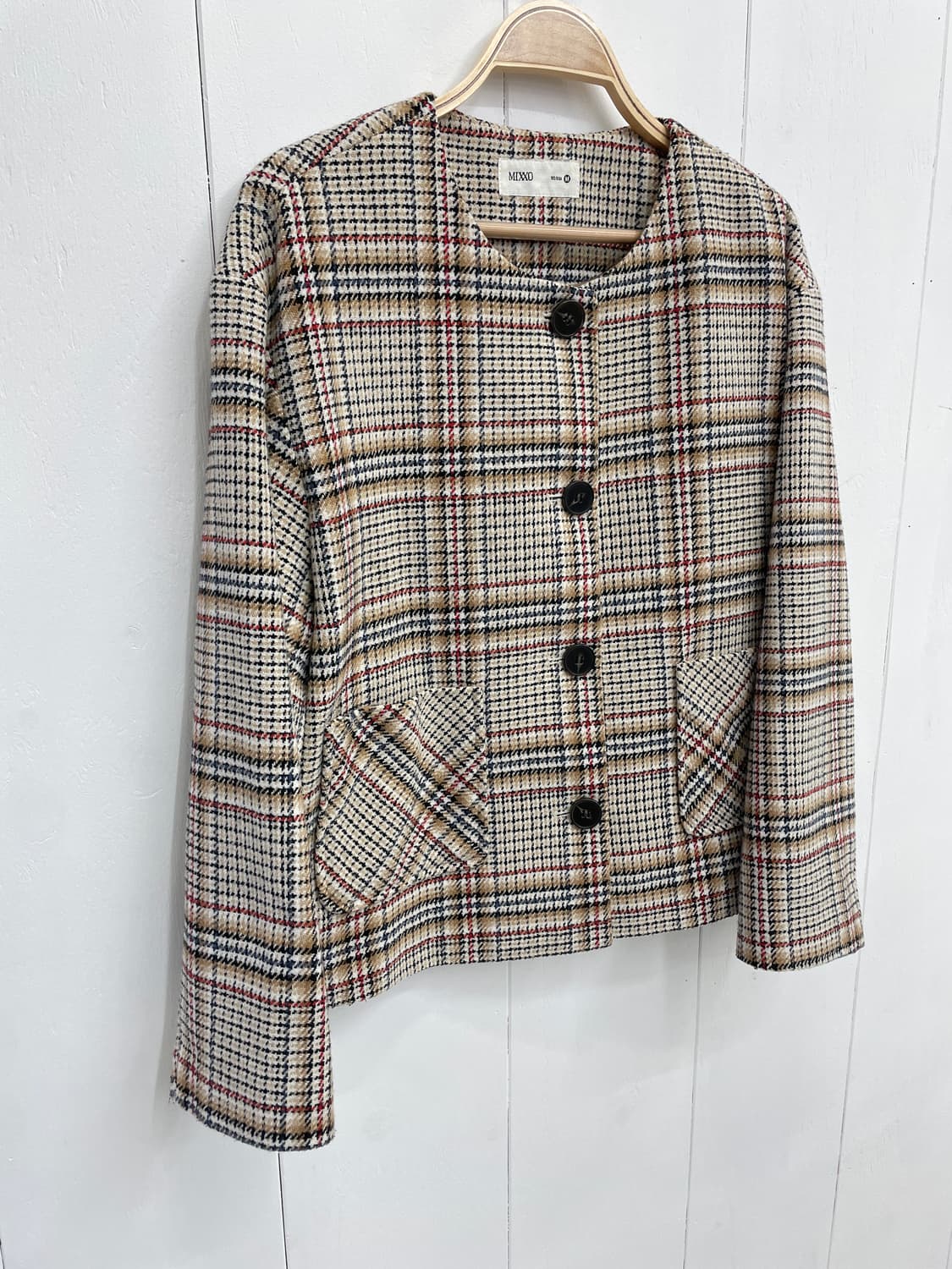 미쏘(MIXXO) 노칼라 라운드 체크 트위드 자켓 상품이미지8