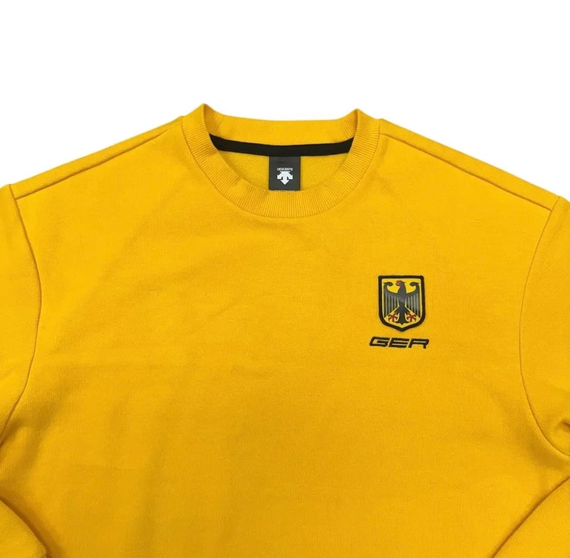 데상트 독일 맨투맨 상품이미지2