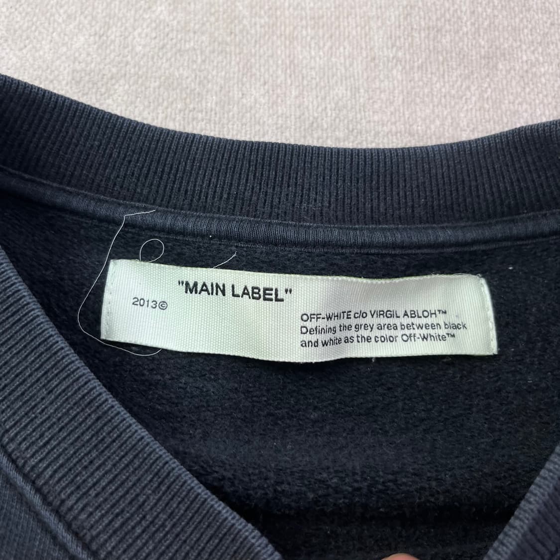 100 19f/w 오프화이트 lo 맨투맨 상품이미지4