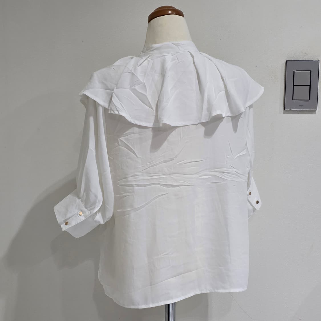 GRL 일본빈티지)화이트 프릴카라 공겜여주고딕로리타갸루 로맨틱 블라우스 상품이미지4