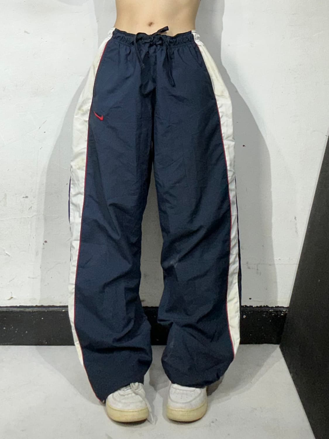 나이키 네이비 화이트 사이드 라인 와이드 팬츠 XL 상품이미지2