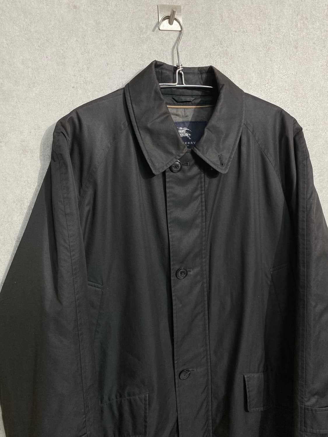 [XL] Burberrys 버버리재팬 블랙 폴리쉘 집업 코트 상품이미지2