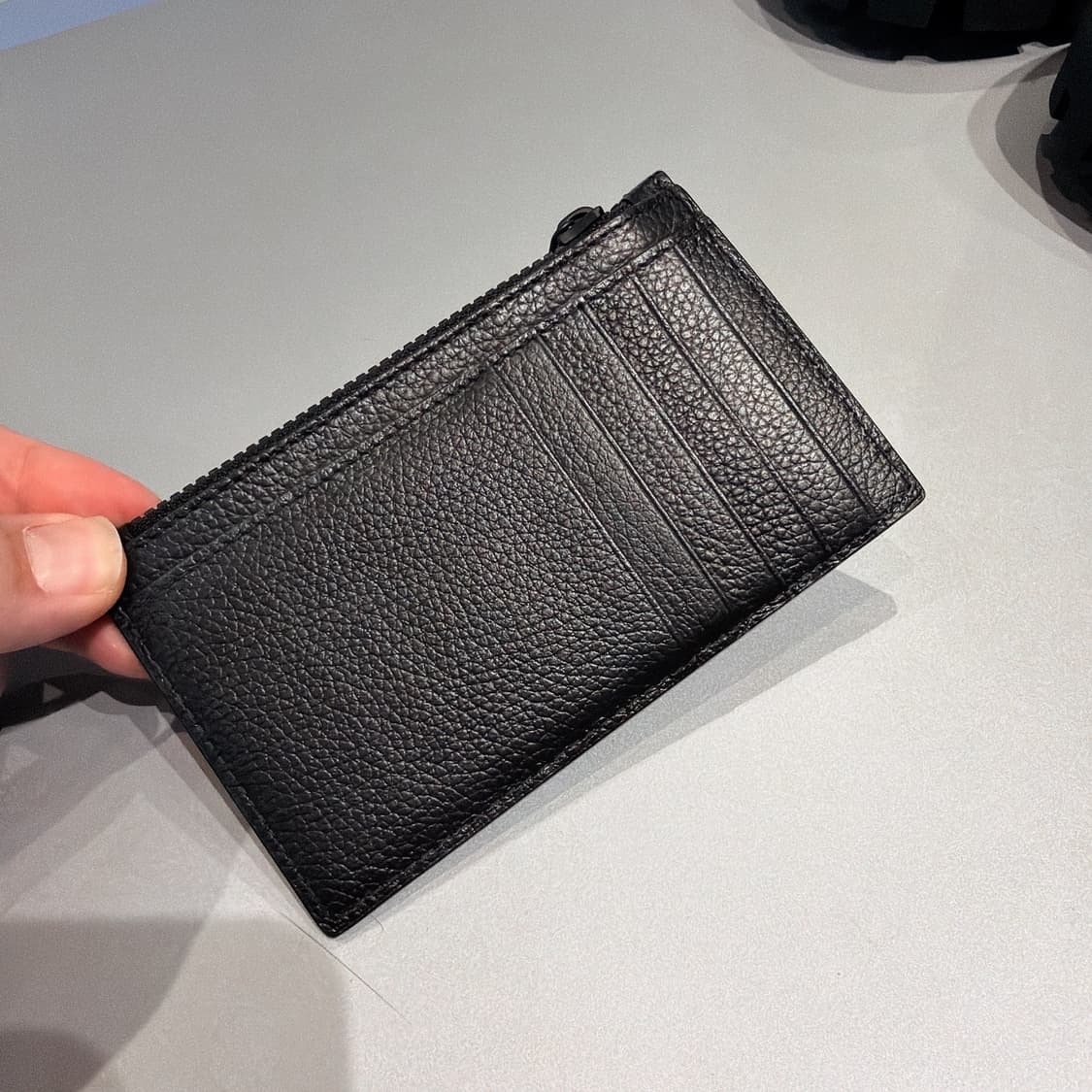 (정품/새상품) 발렌시아가 더티 이펙트 블랙 롱 카 카드지갑 상품이미지3