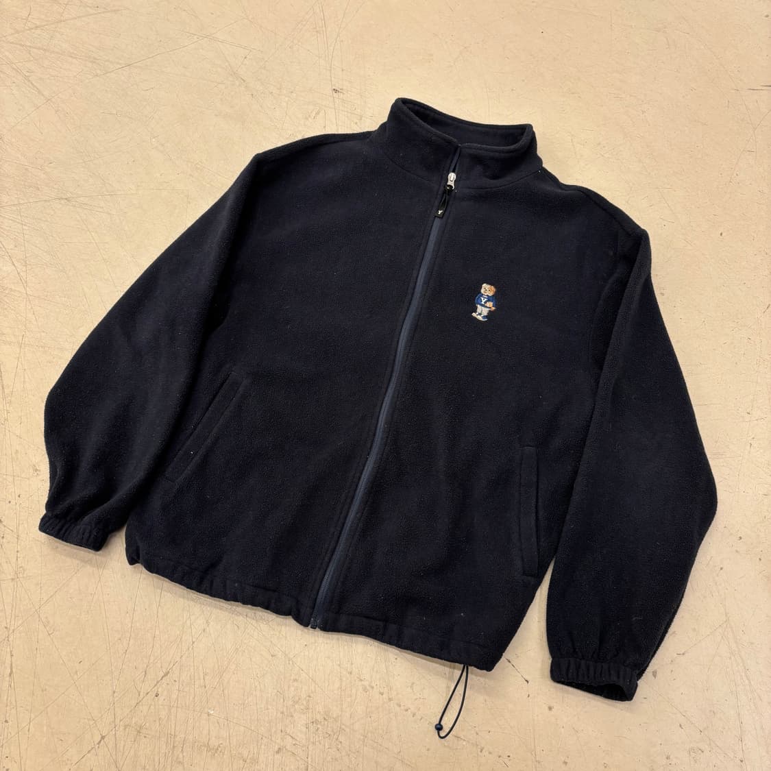 예일 스몰로고 플리스 집업 상품이미지1