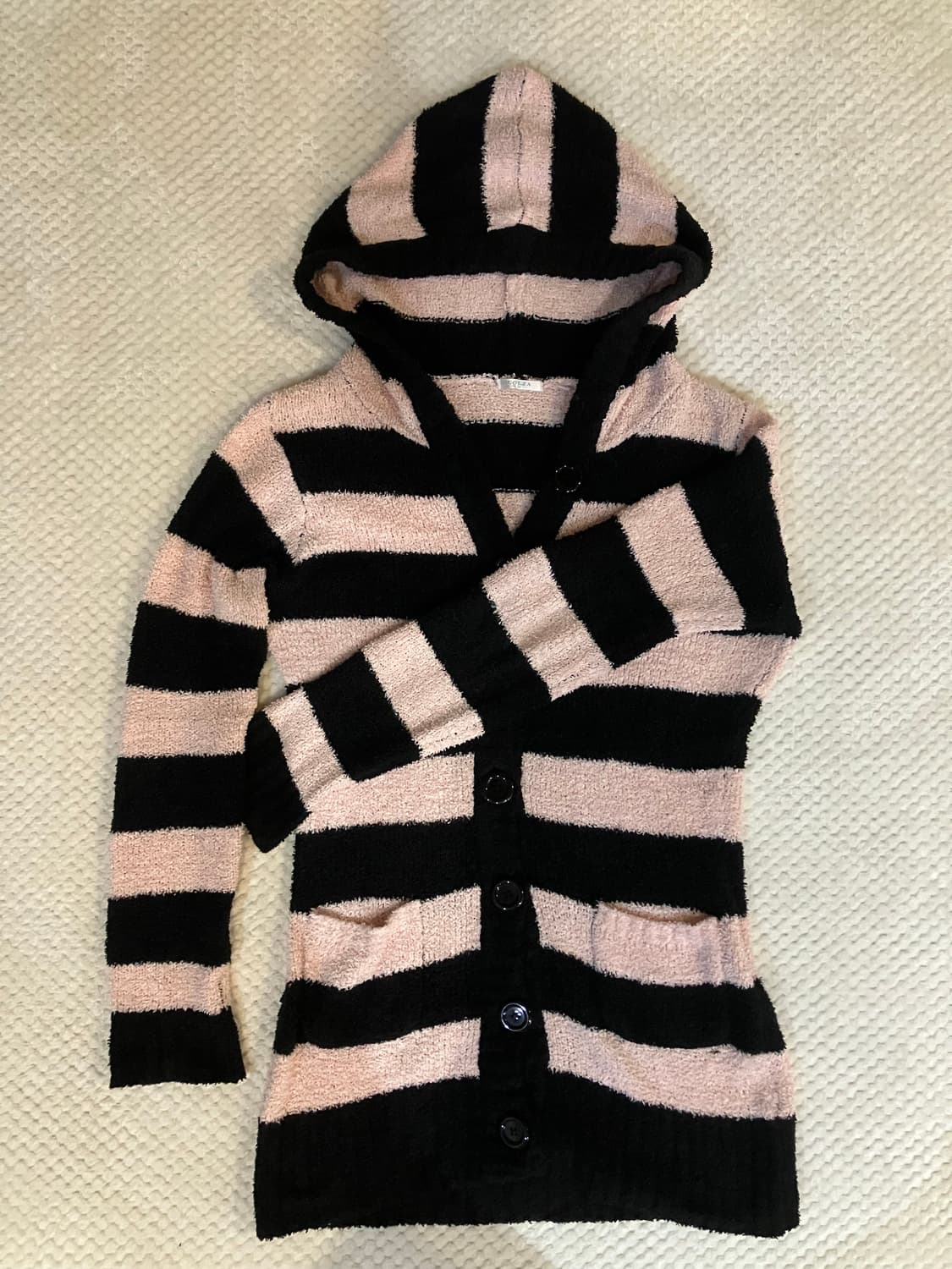 블랙 핑크 스트라이프 니트 상품이미지1