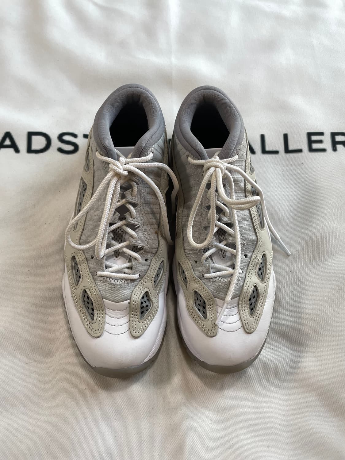 에어조던11 ie 레트로 라이트 오레우드 브라운 상품이미지2