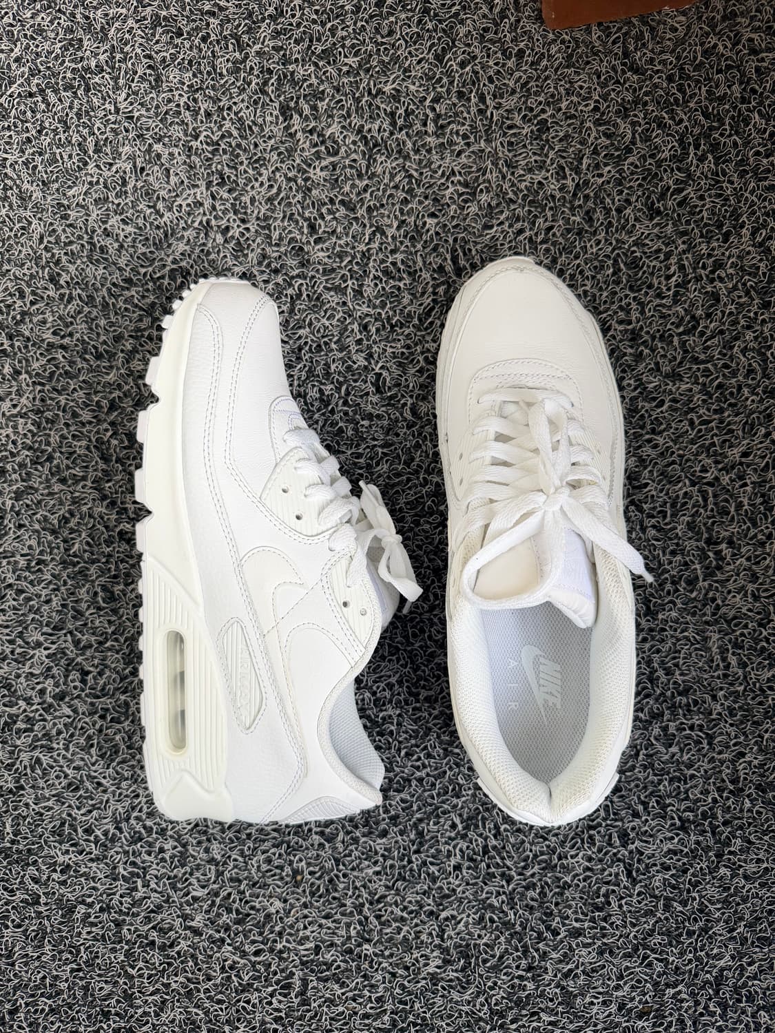 나이키 에어맥스 90 트리플 화이트 상품이미지3