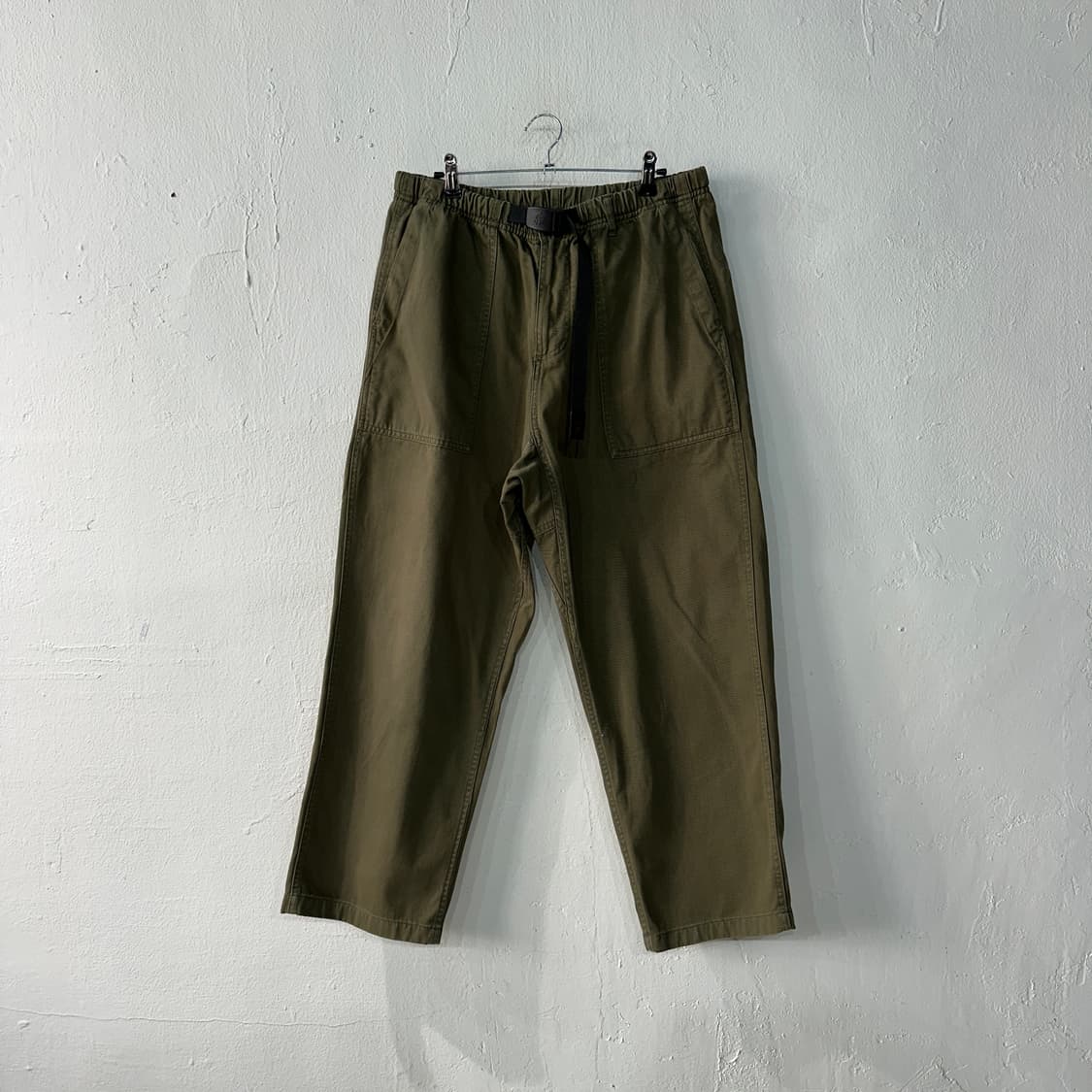 그라미치 카키 팬츠 L 상품이미지1