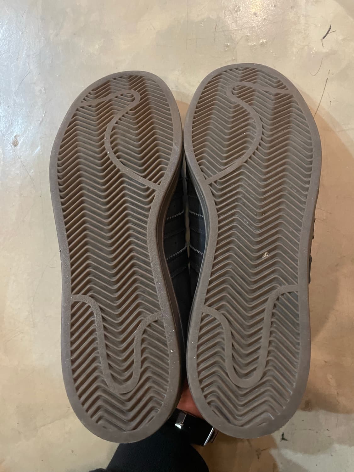 아디다스 슈퍼스타 코어 블랙 검 270 상품이미지7