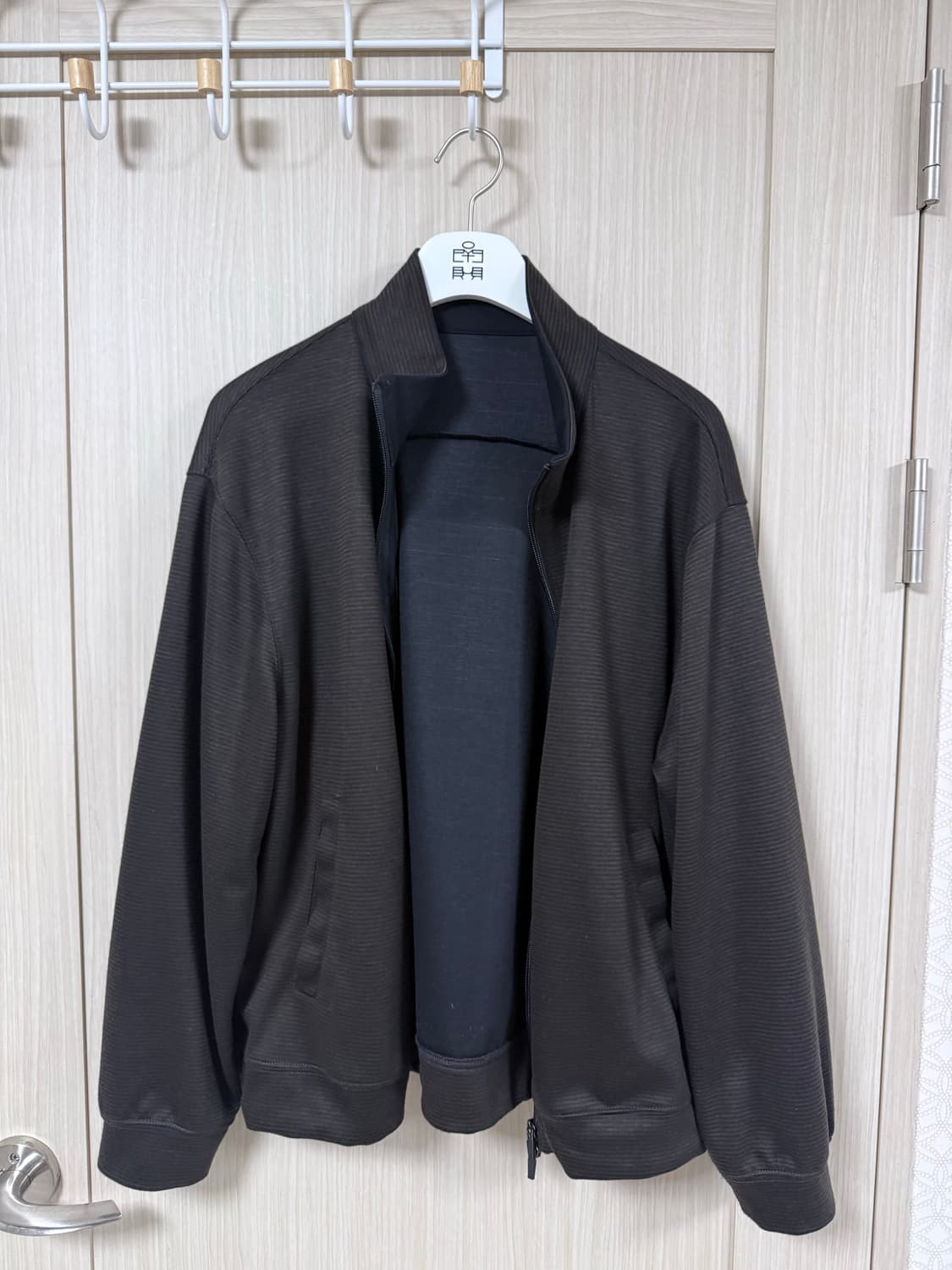 [3]폴리테루 휴먼인덱스 스트라이프 져지 블랙카키 상품이미지1