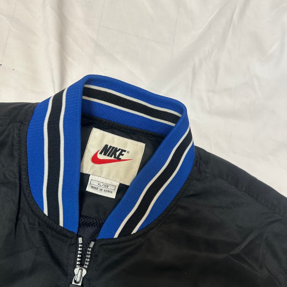 나이키 00s 스우시 블랙블루종 105 상품이미지4