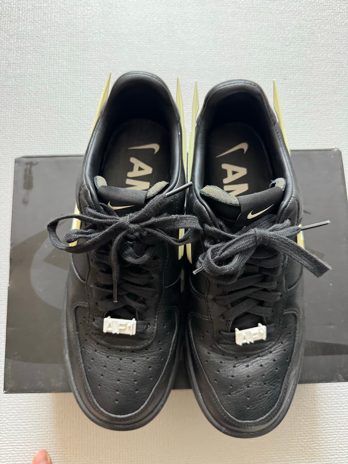 나이키 앰부쉬포스 255mm 상품이미지2